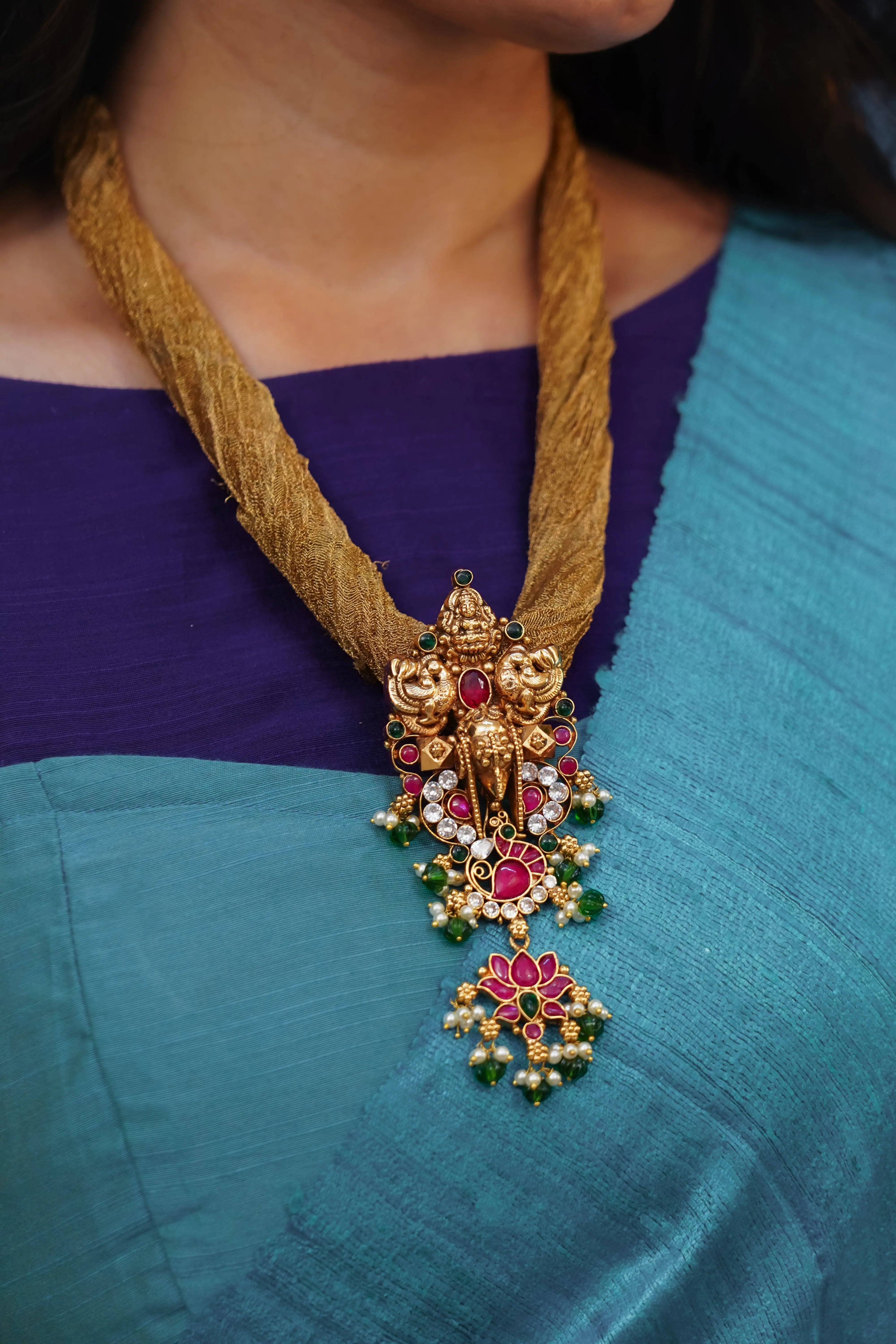 SWARNIKA PENDANT - Queens Jewel Emporium