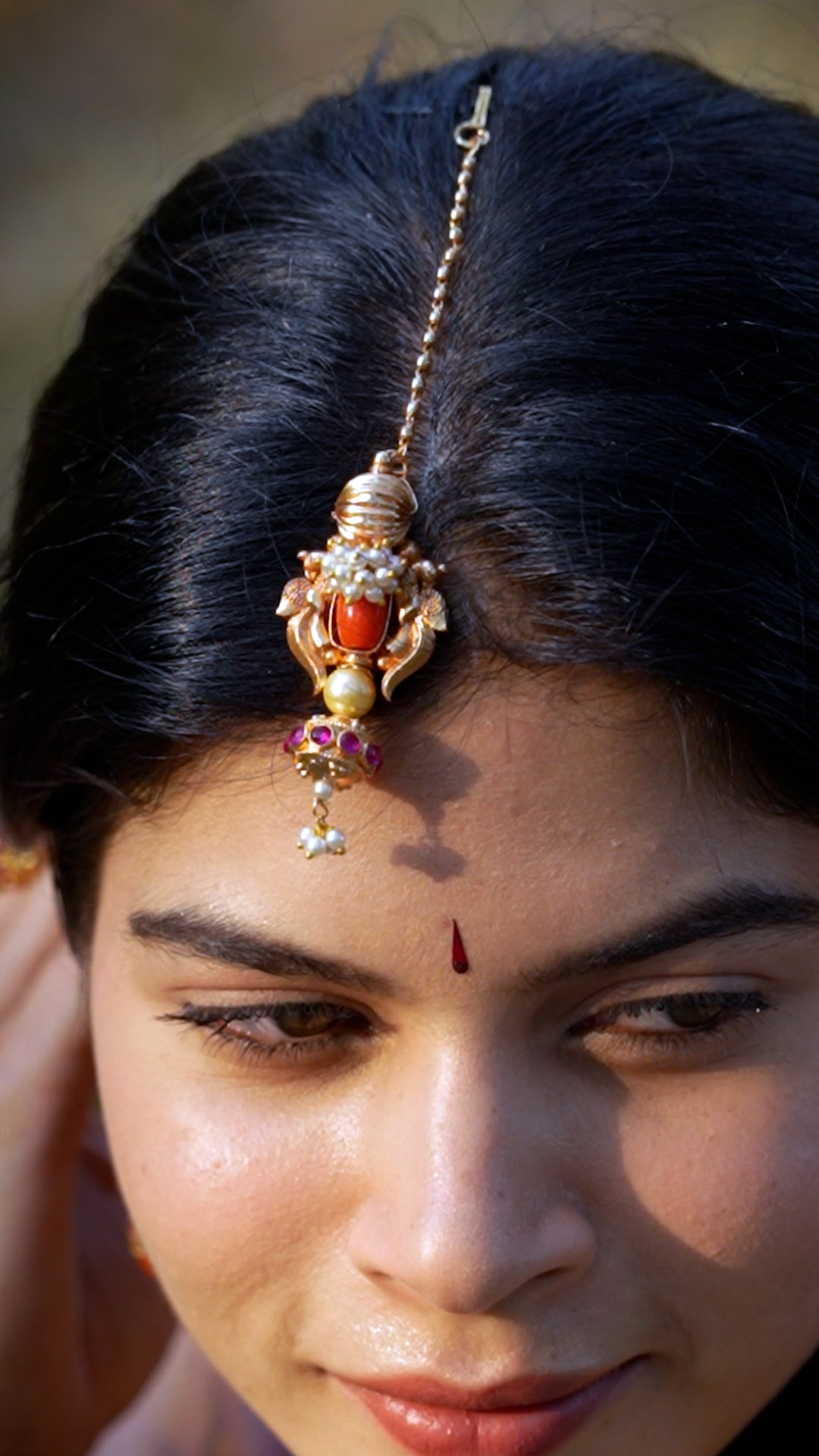 Ilavarasi Hair Tikka