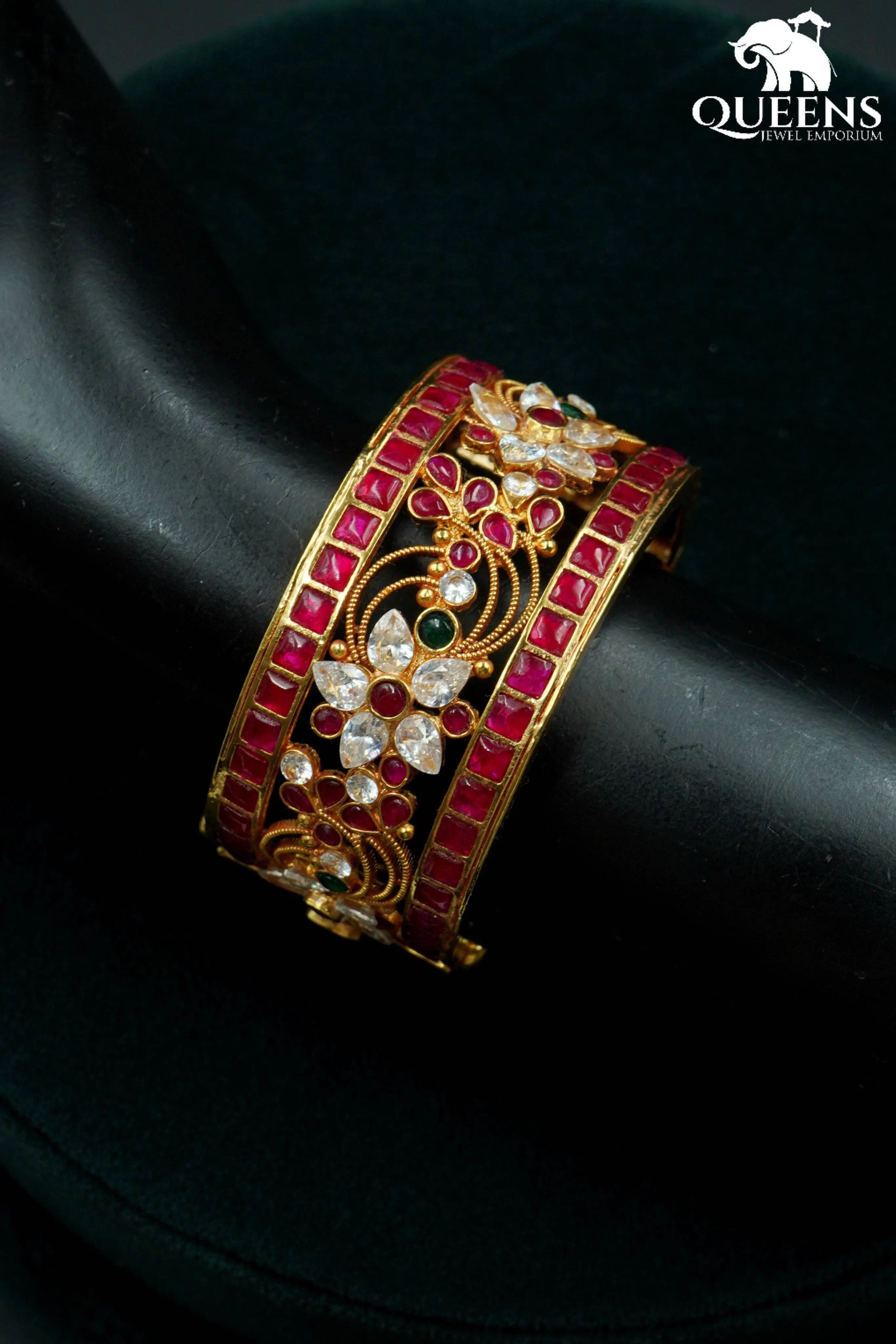 THANIKA KEMP BANGLE - Queens Jewel Emporium