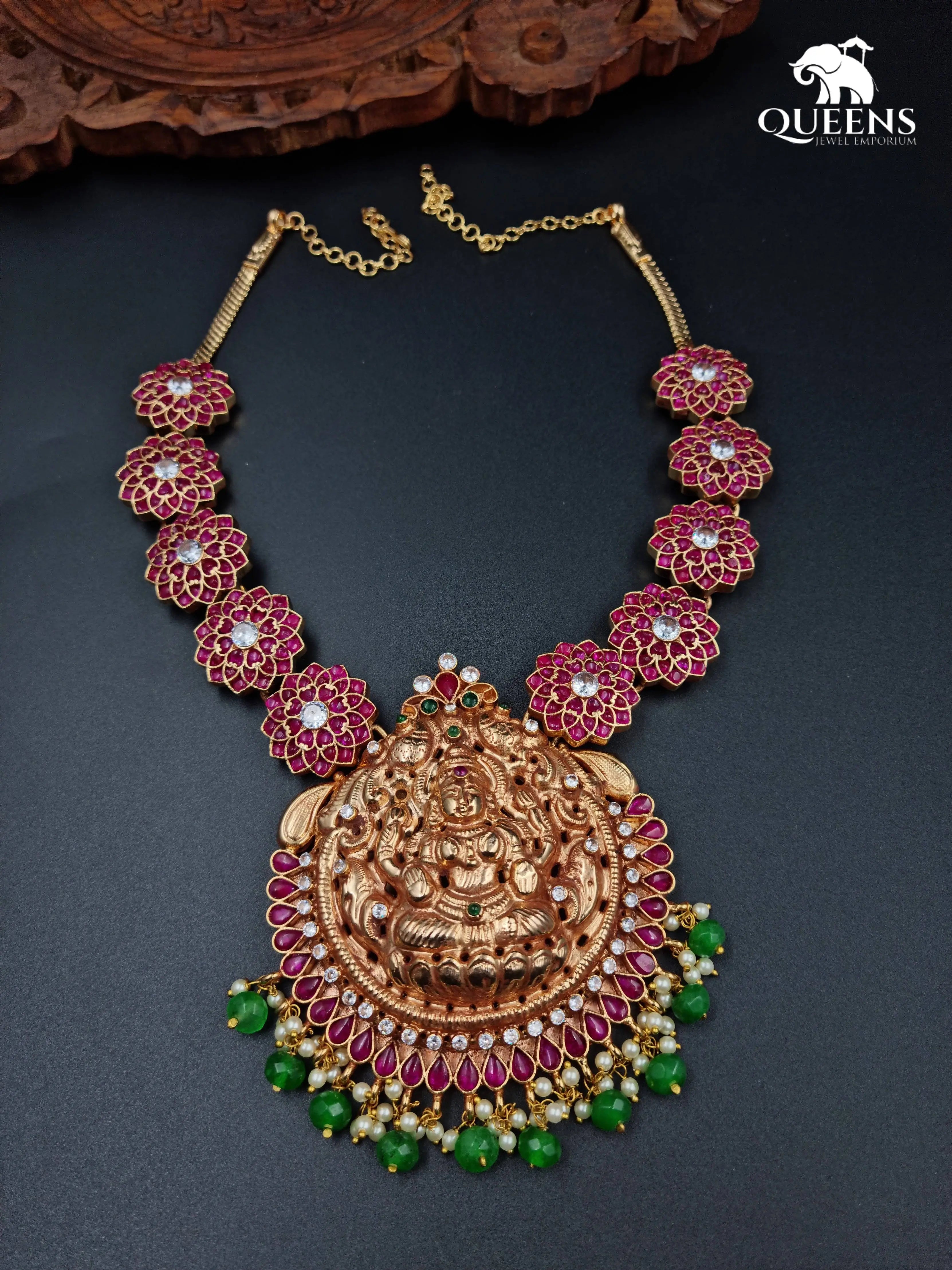 Nags lakshmi pendant , Floral design haram