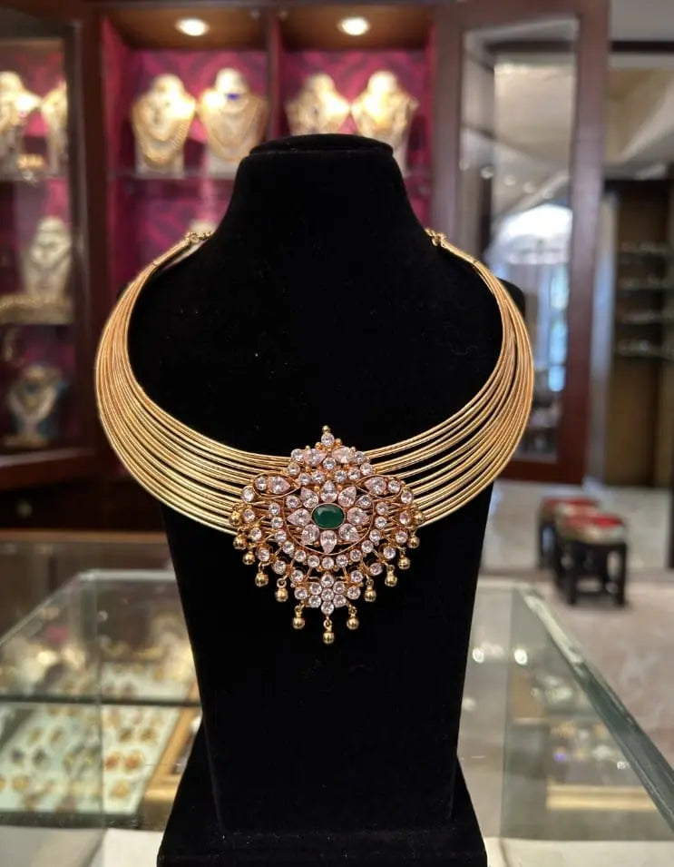 UTHRA NECKLACE - Queens Jewel Emporium