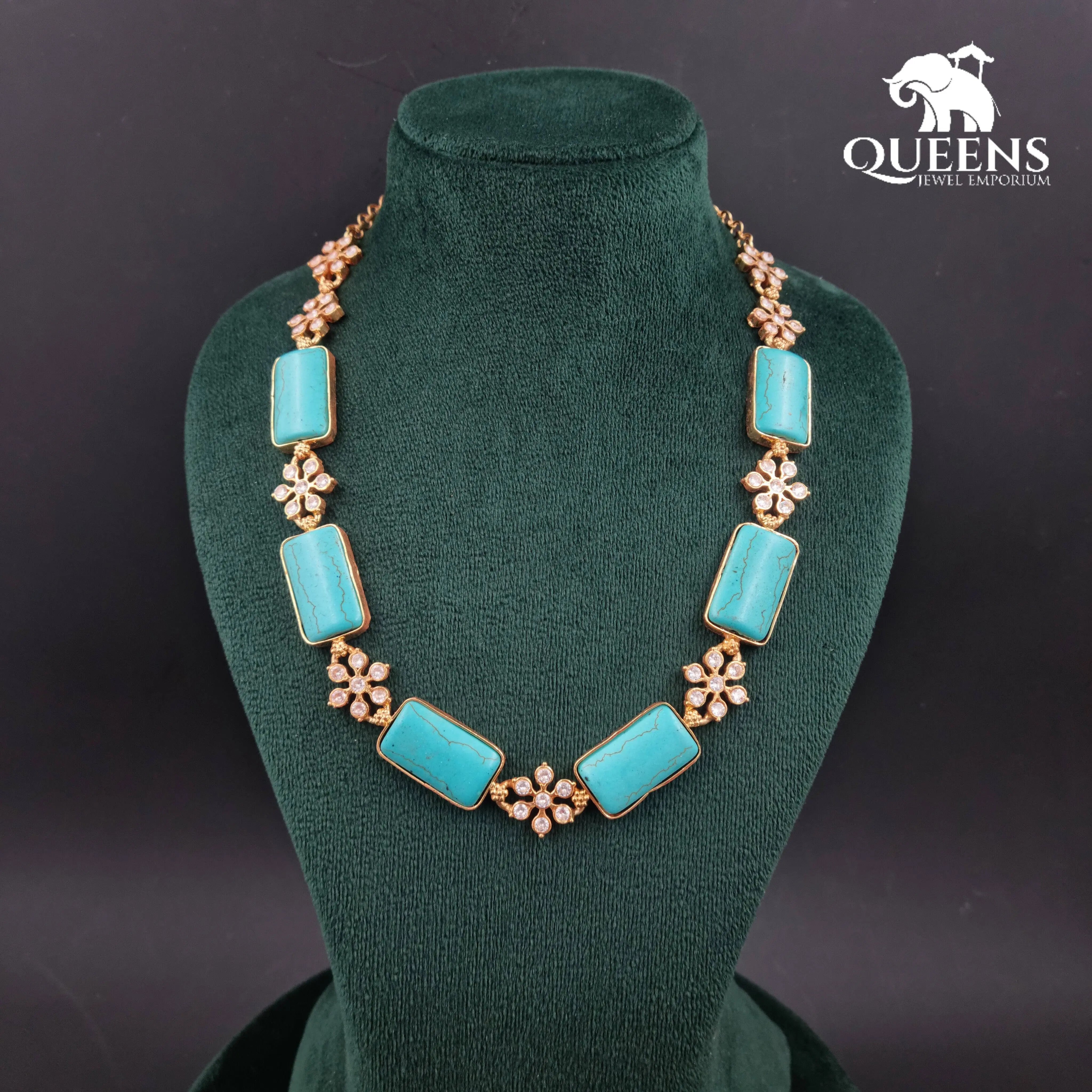 VANDHANA FLORAL NECKLACE - Queens Jewel Emporium