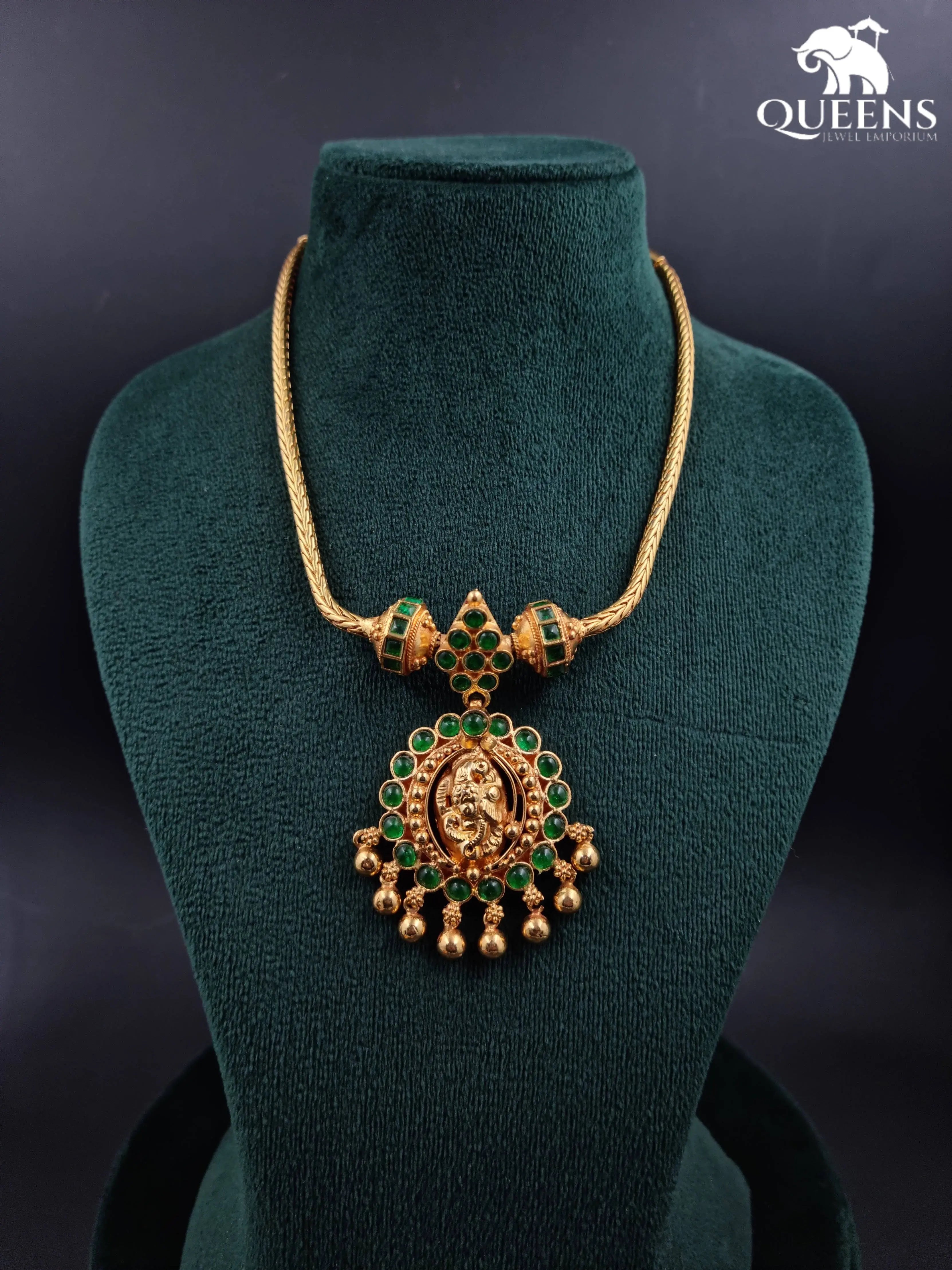 VARDHINI KEMP NECKLACE-GREEN - Queens Jewel Emporium