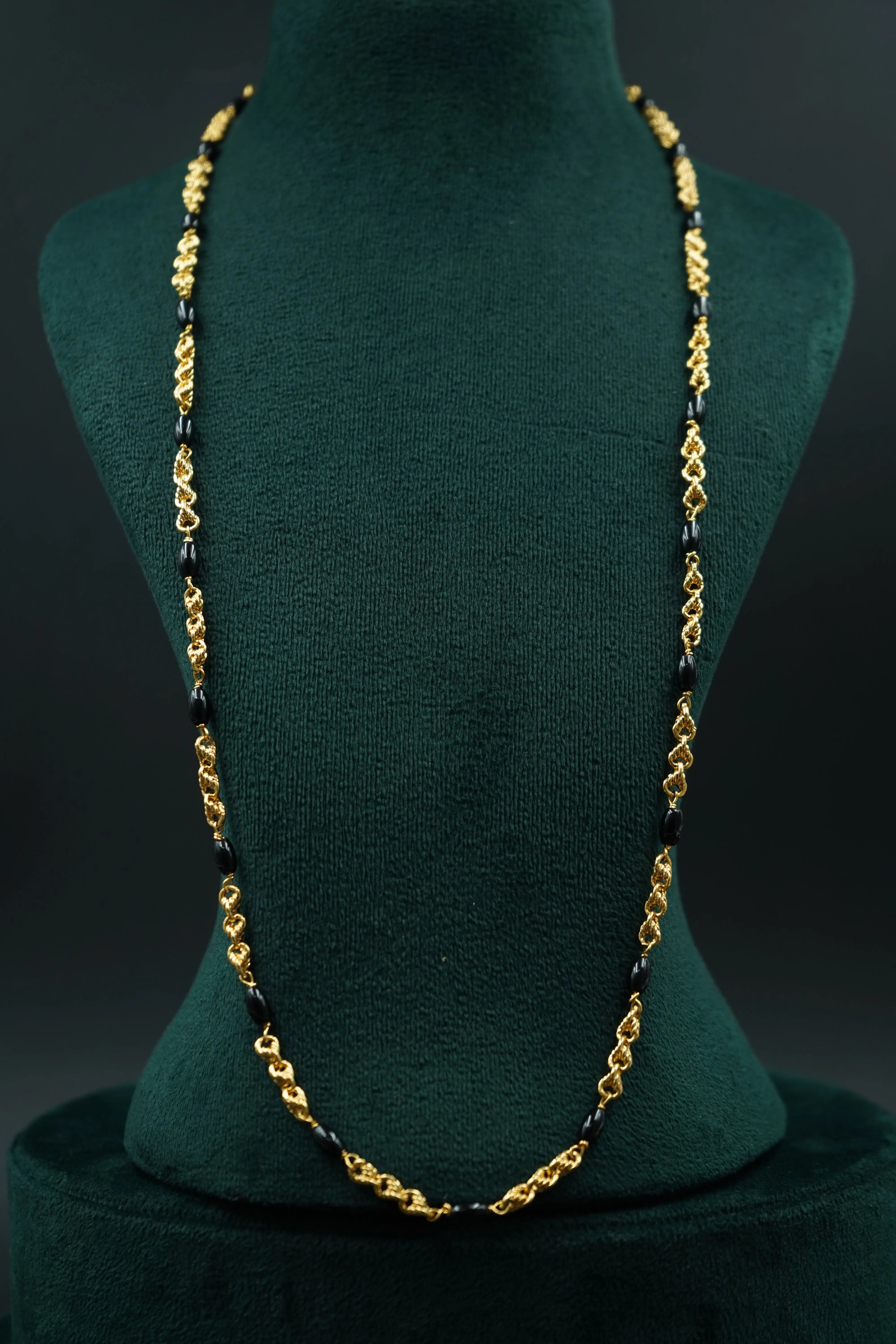 VEENA MANGALSUTRA - Queens Jewel Emporium