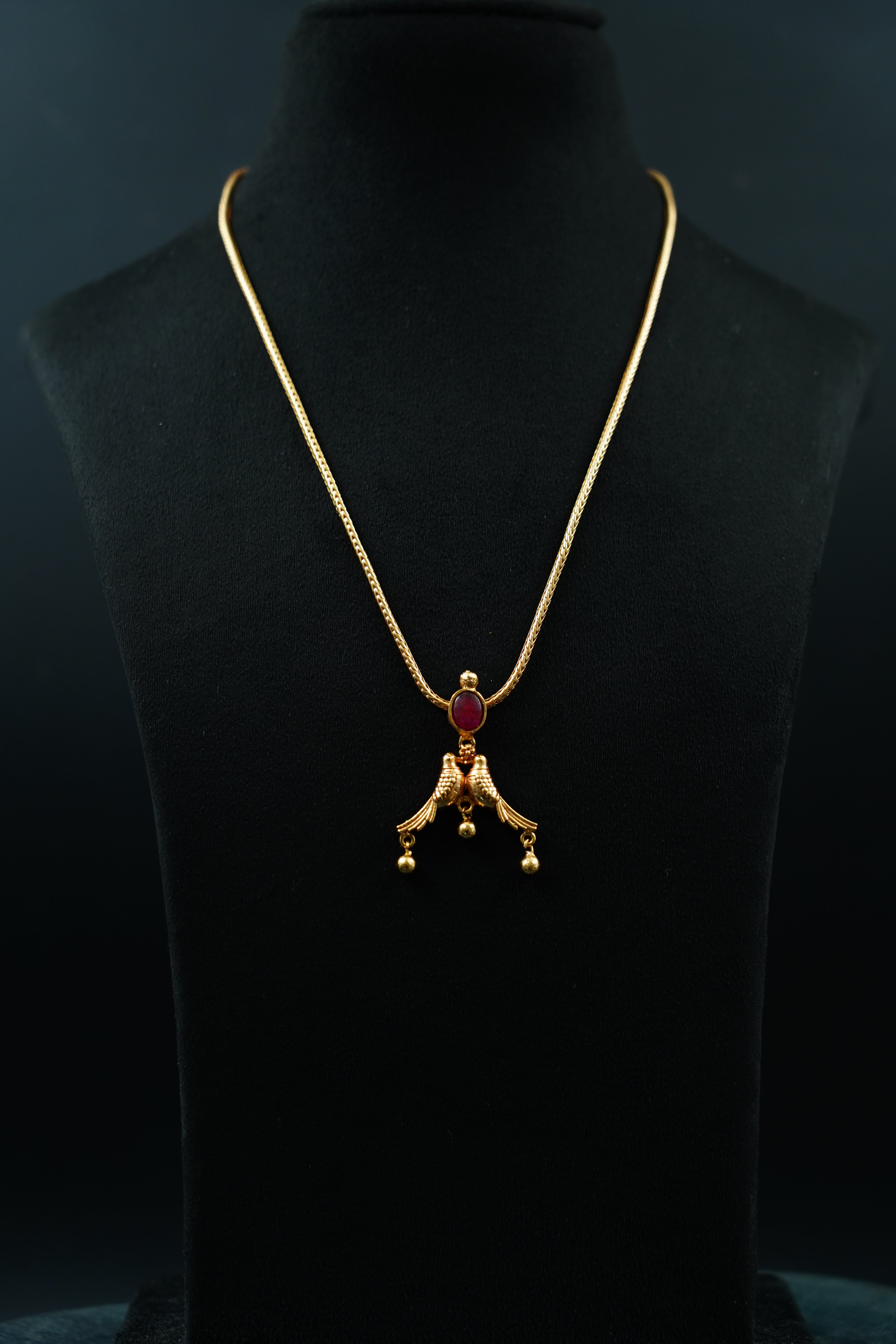 Anvika Necklace