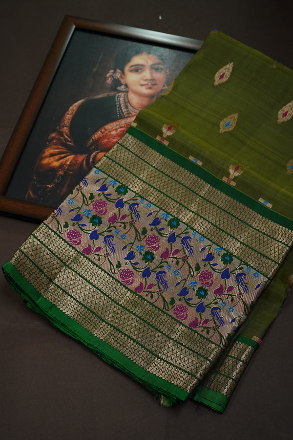 DARK OLIVE GREEN WITH WOVEN BORDER KANCHIVARAM SILK SAREE - Queens Jewel Emporium