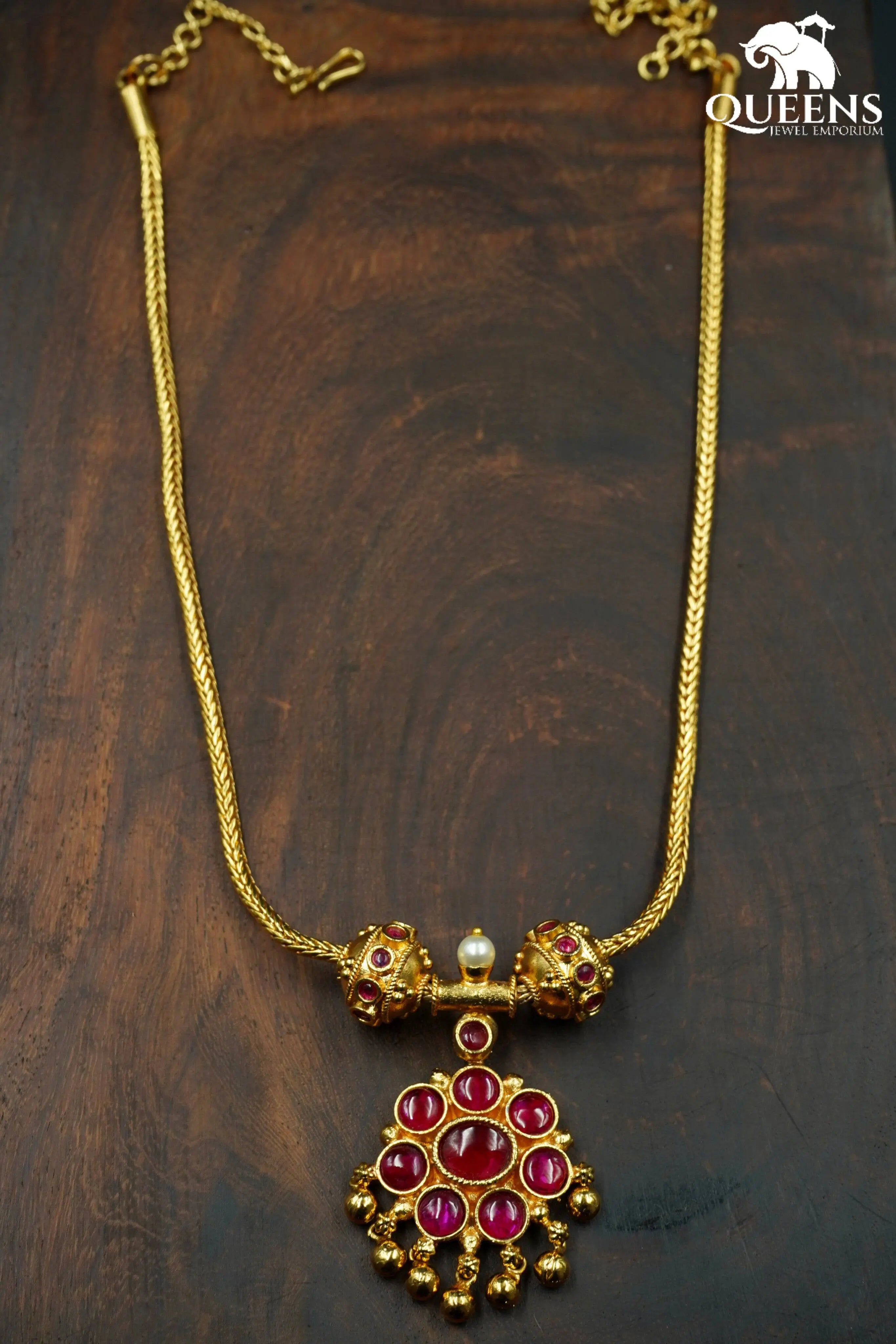 VAISHALI PATHAKAM NECKLACE - RED - Queens Jewel Emporium