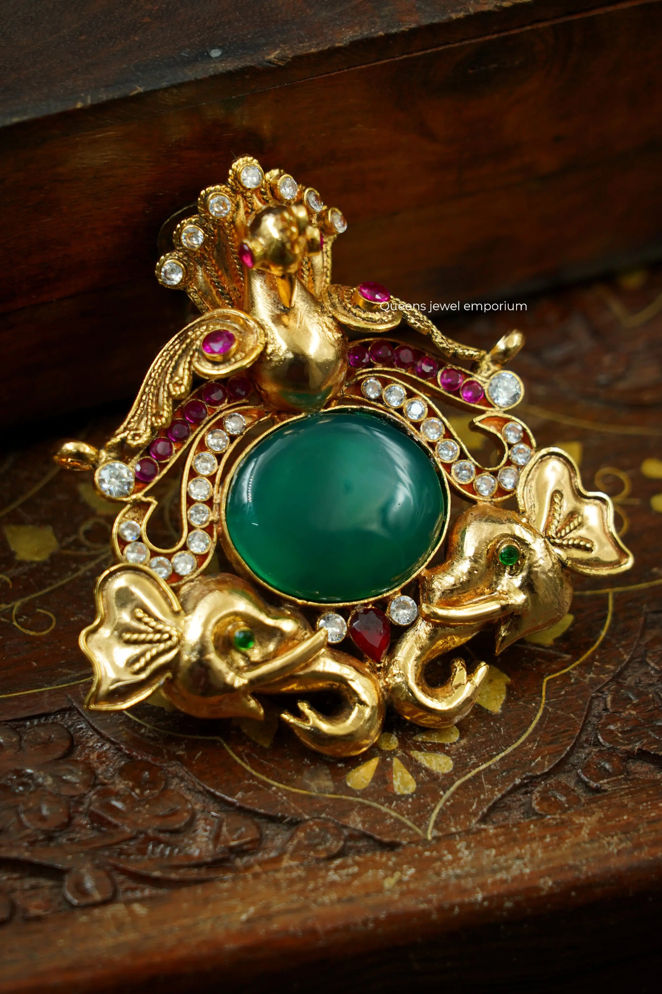 VARNIKA PENDANT - Queens Jewel Emporium