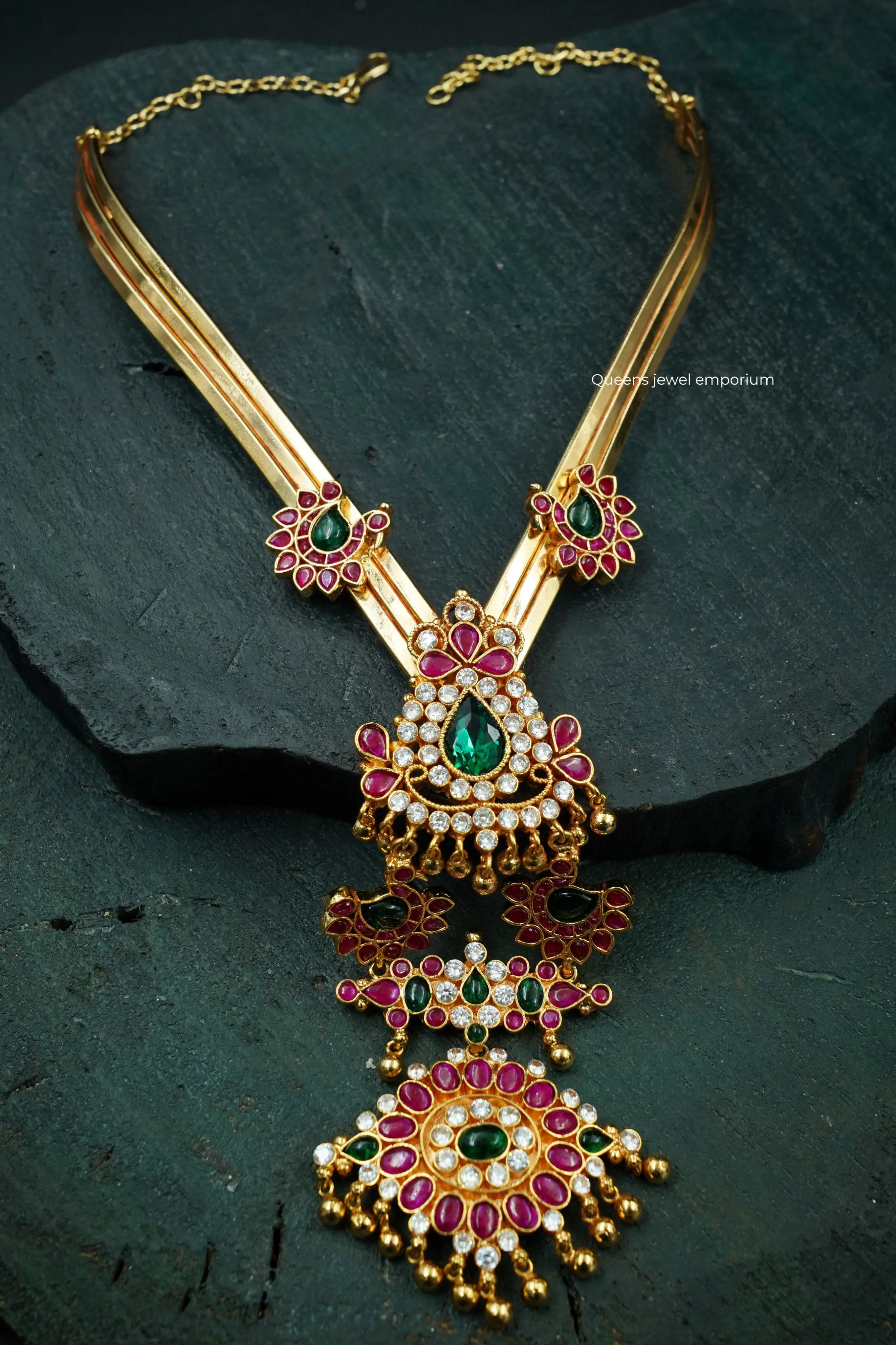Vedhika Necklace Queens Jewel Emporium
