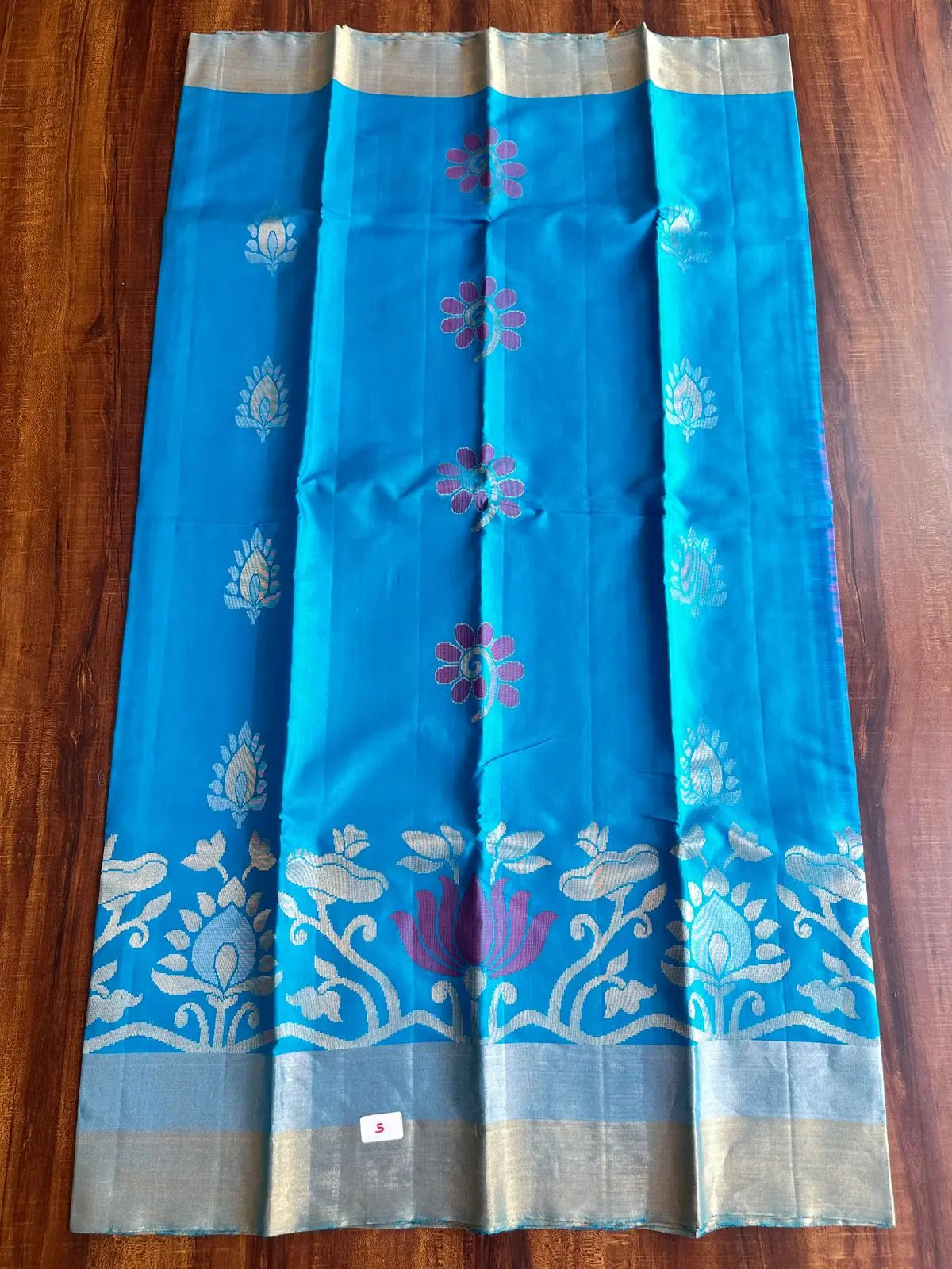 WATER BLUE PURE KANCHIVARAM SILK SAREE - Queens Jewel Emporium