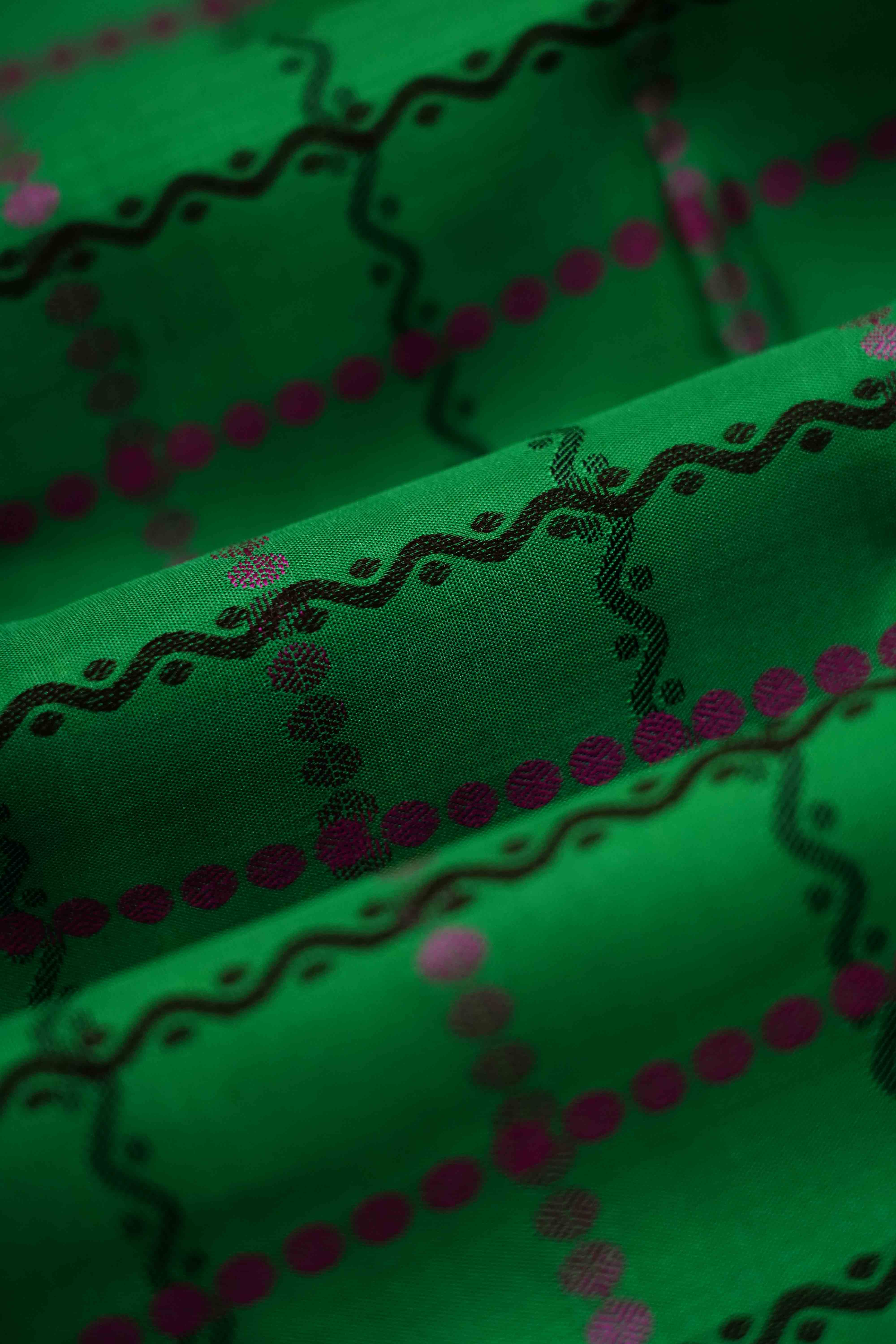 WATER MELON GREEN  KANCHIVARAM SILK SAREE - Queens Jewel Emporium