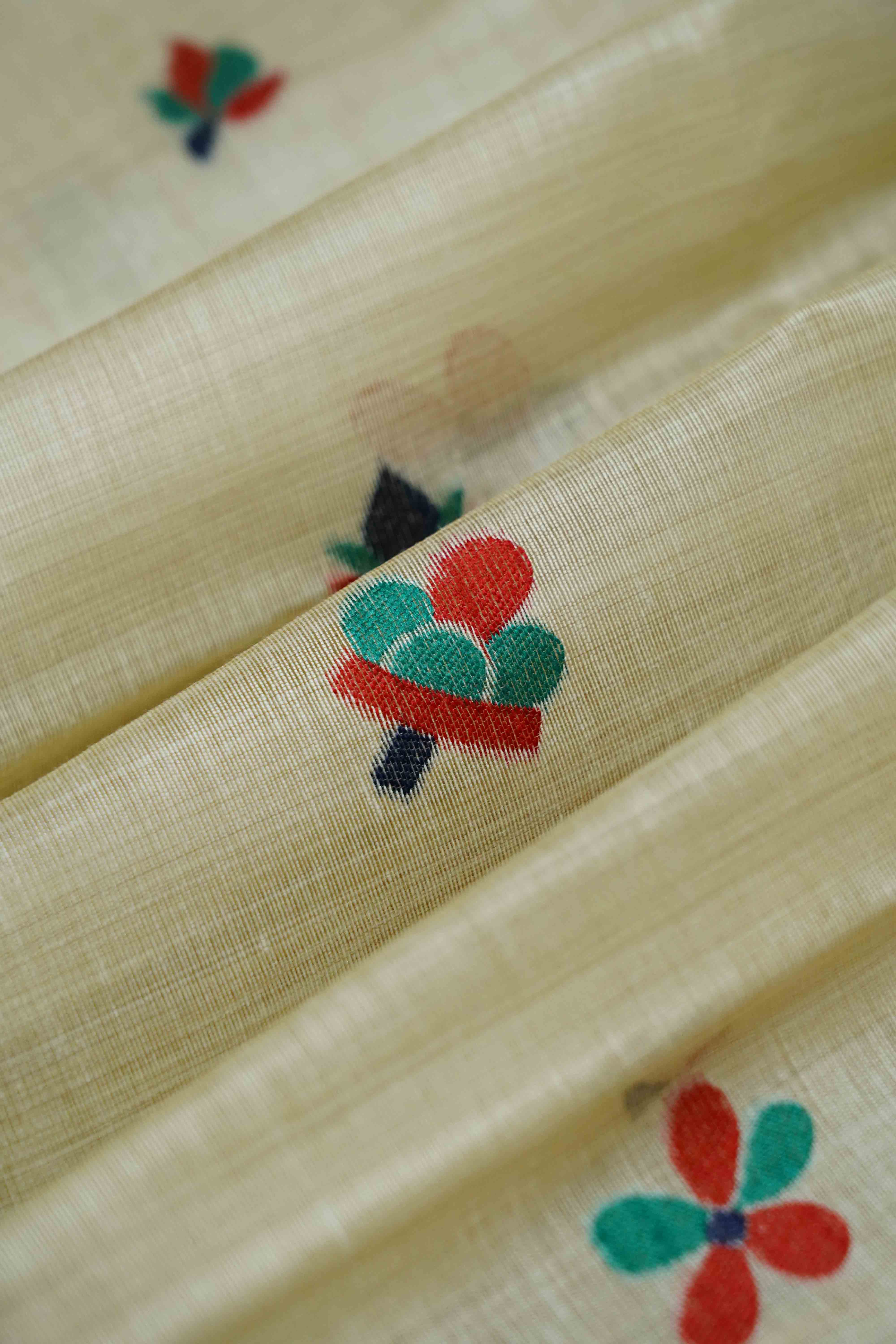 WHITE JAMDANI TUSSAR SILK SAREE 2 - Queens Jewel Emporium