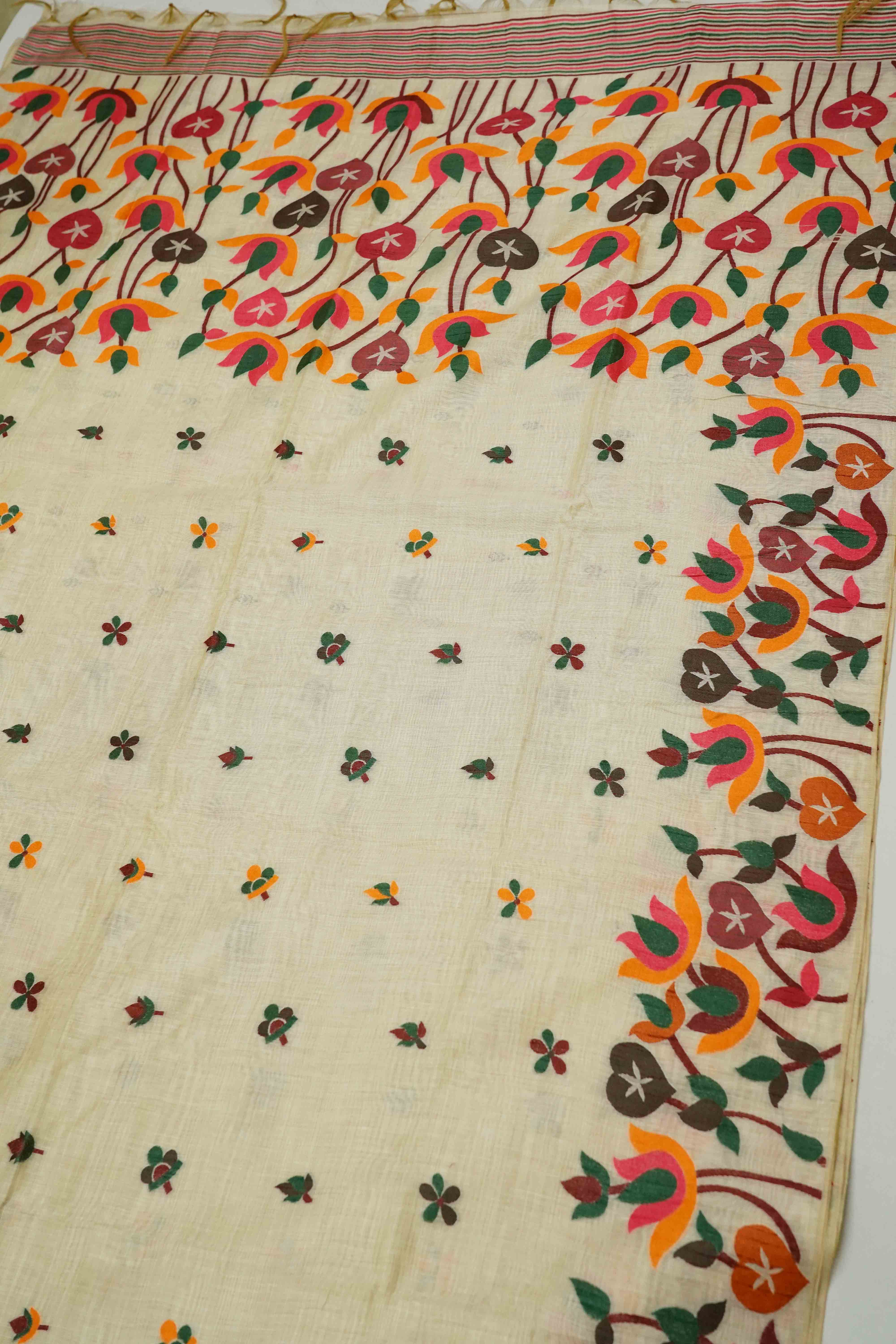 WHITE JAMDANI TUSSAR SILK SAREE - Queens Jewel Emporium
