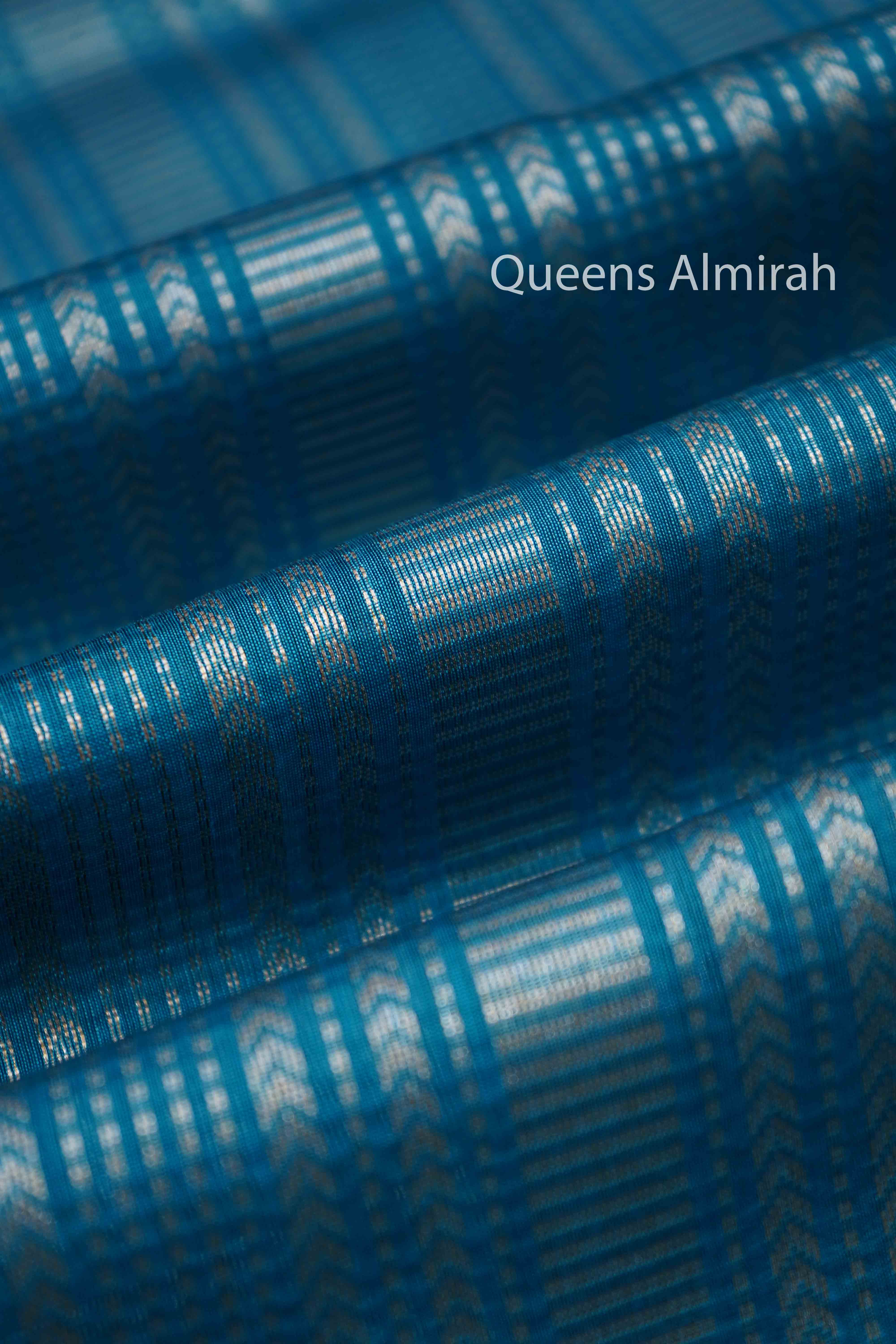 WATER BLUE BANARASI SILK COTTON SAREE - Queens Jewel Emporium