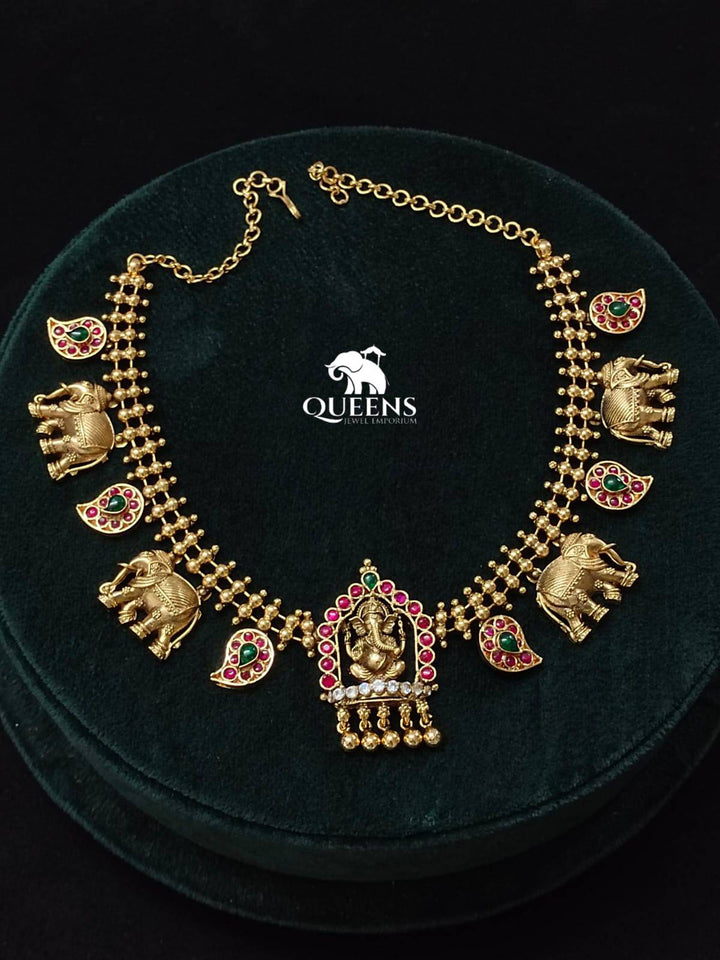 BHALCHANDRA NECKLACE - Queens Jewel Emporium