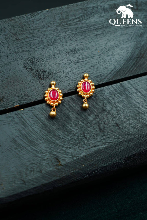VARDHINI SIMPLE EARRINGS - Queens Jewel Emporium