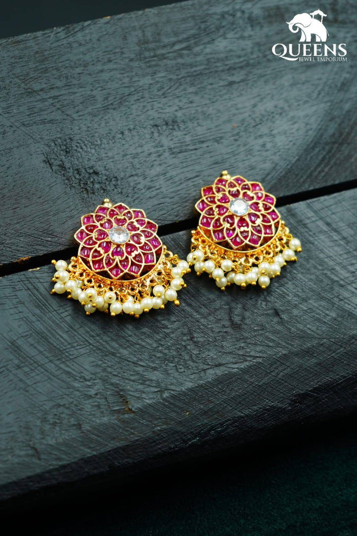 VAANATHI SIMPLE EARRINGS - Queens Jewel Emporium