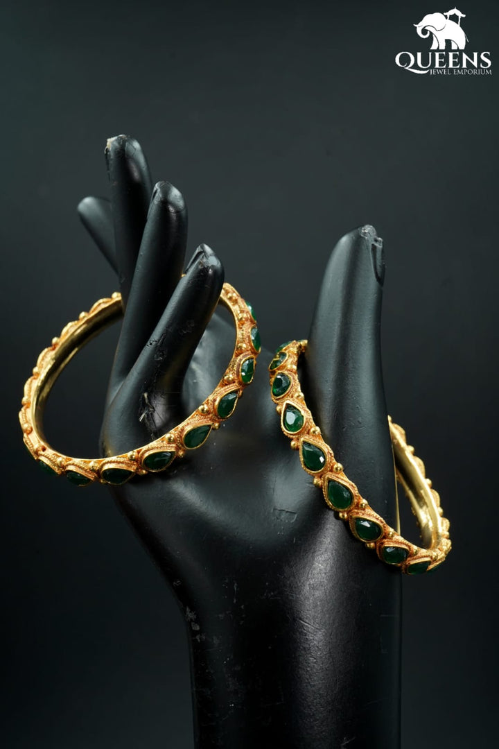 PAVITHRA BANGLES - Queens Jewel Emporium