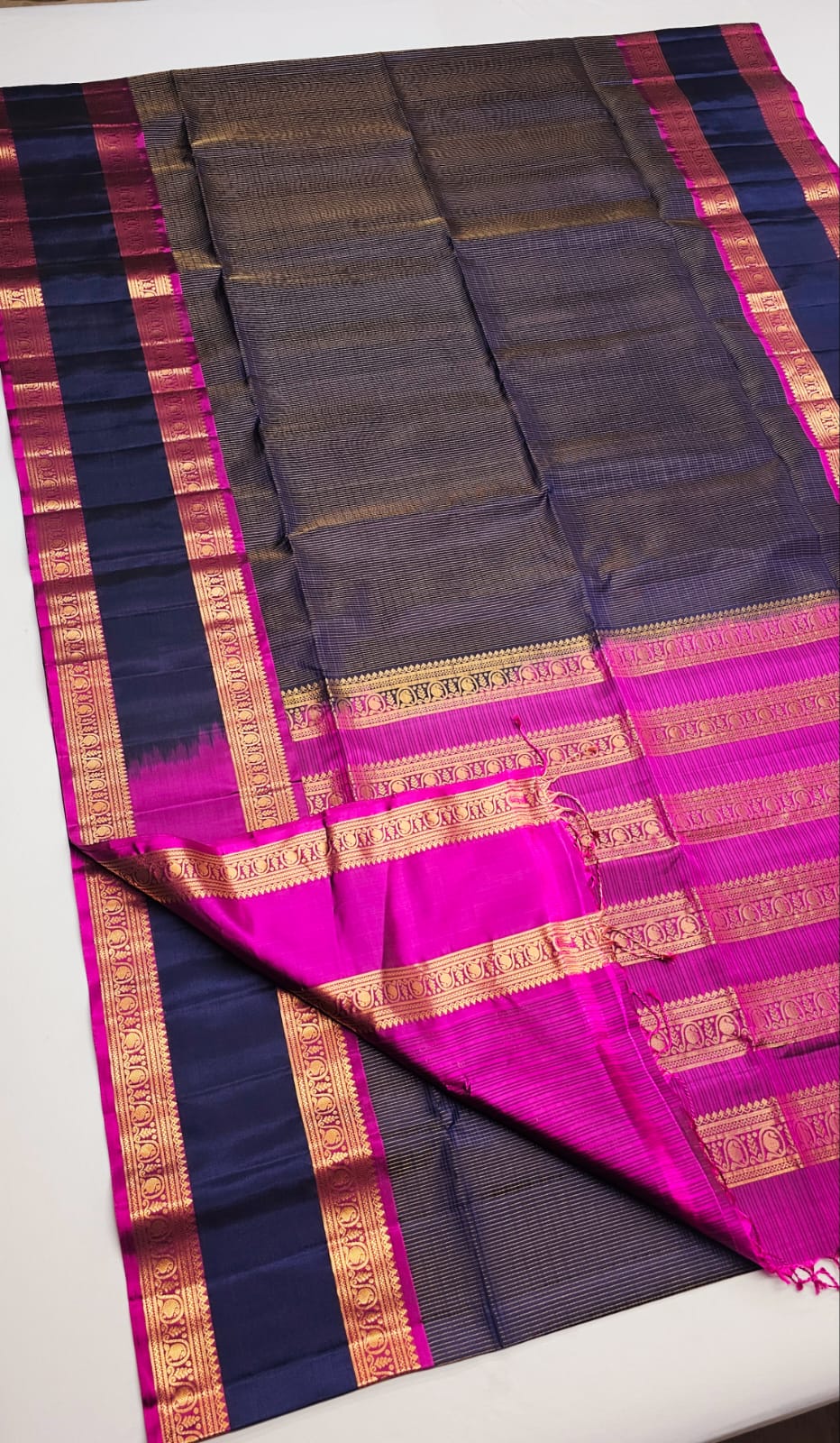 Dark Navy Blue With Magenta Pink Rettapetta Border Payadi Pure Soft Silk Saree