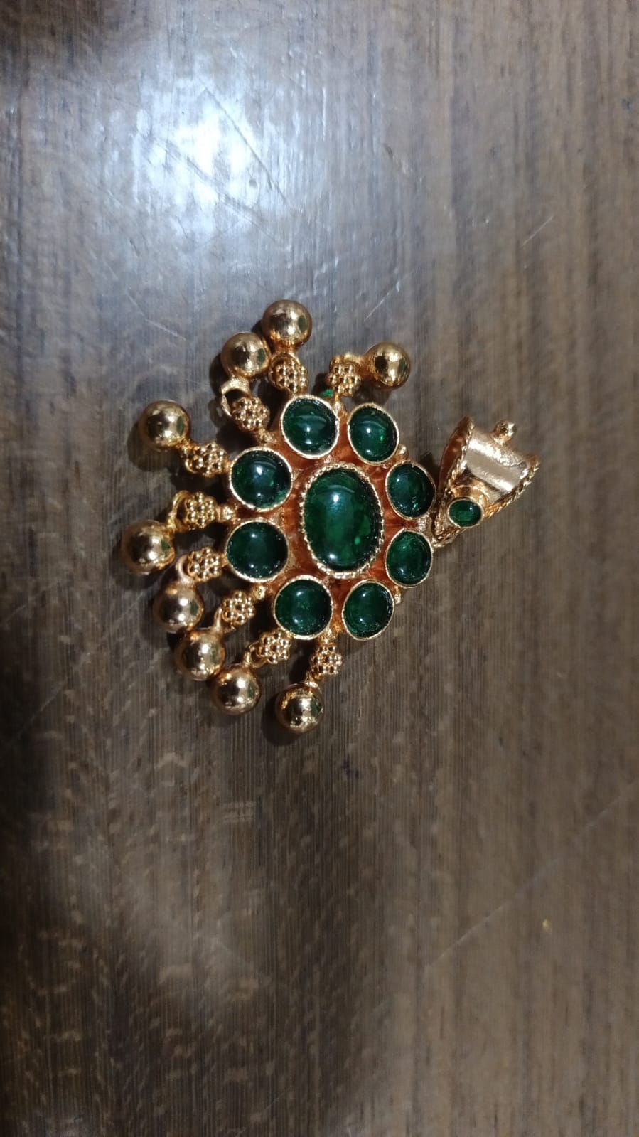 Pathakam pendant