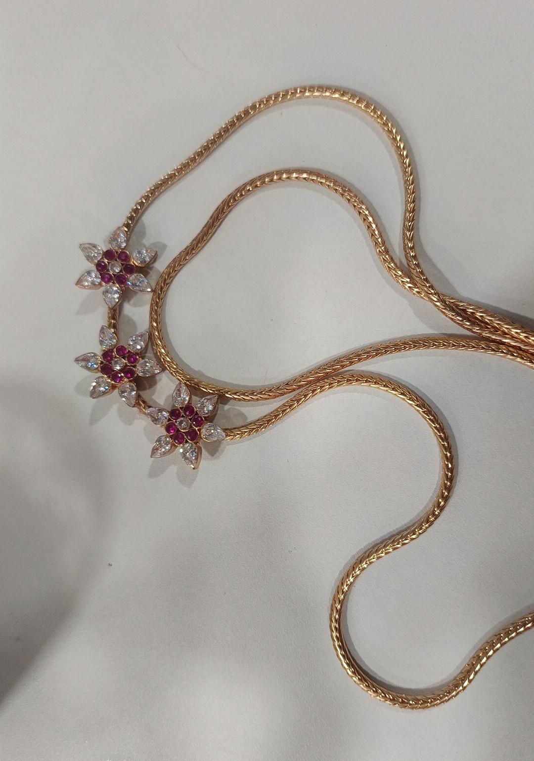 Mugappu chain