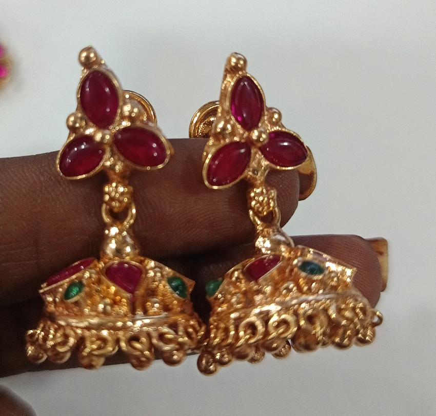 Kemp jhumka