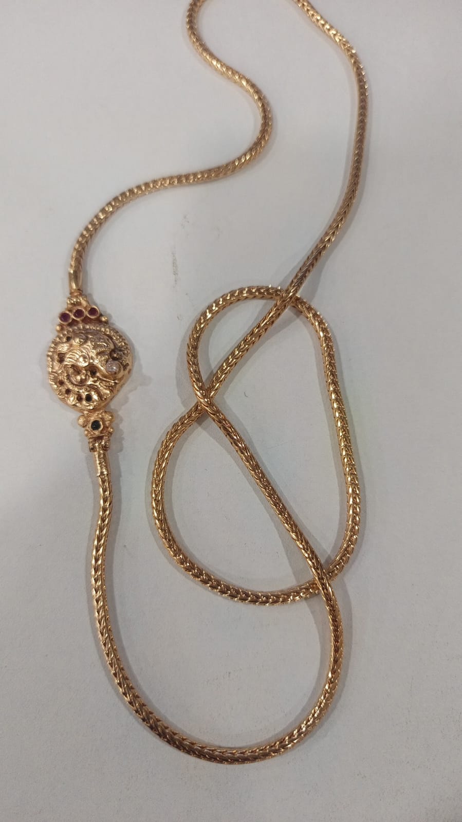 Mugappu chain
