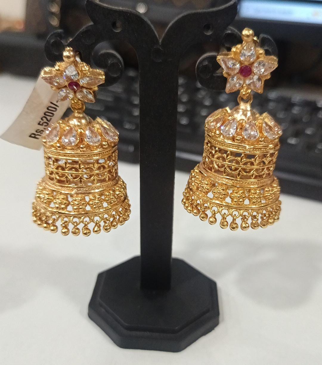 Jhumka