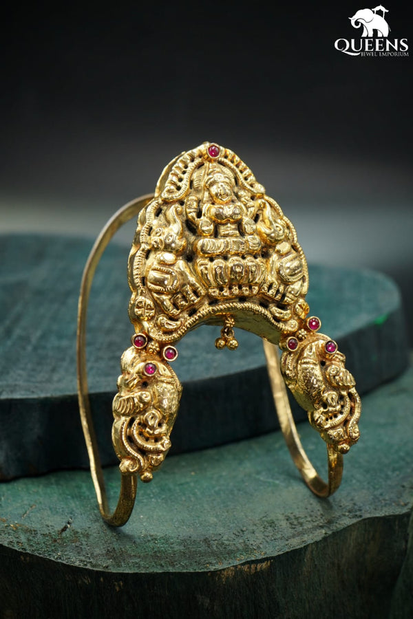 DEVI NAGAS VANKI - Queens Jewel Emporium