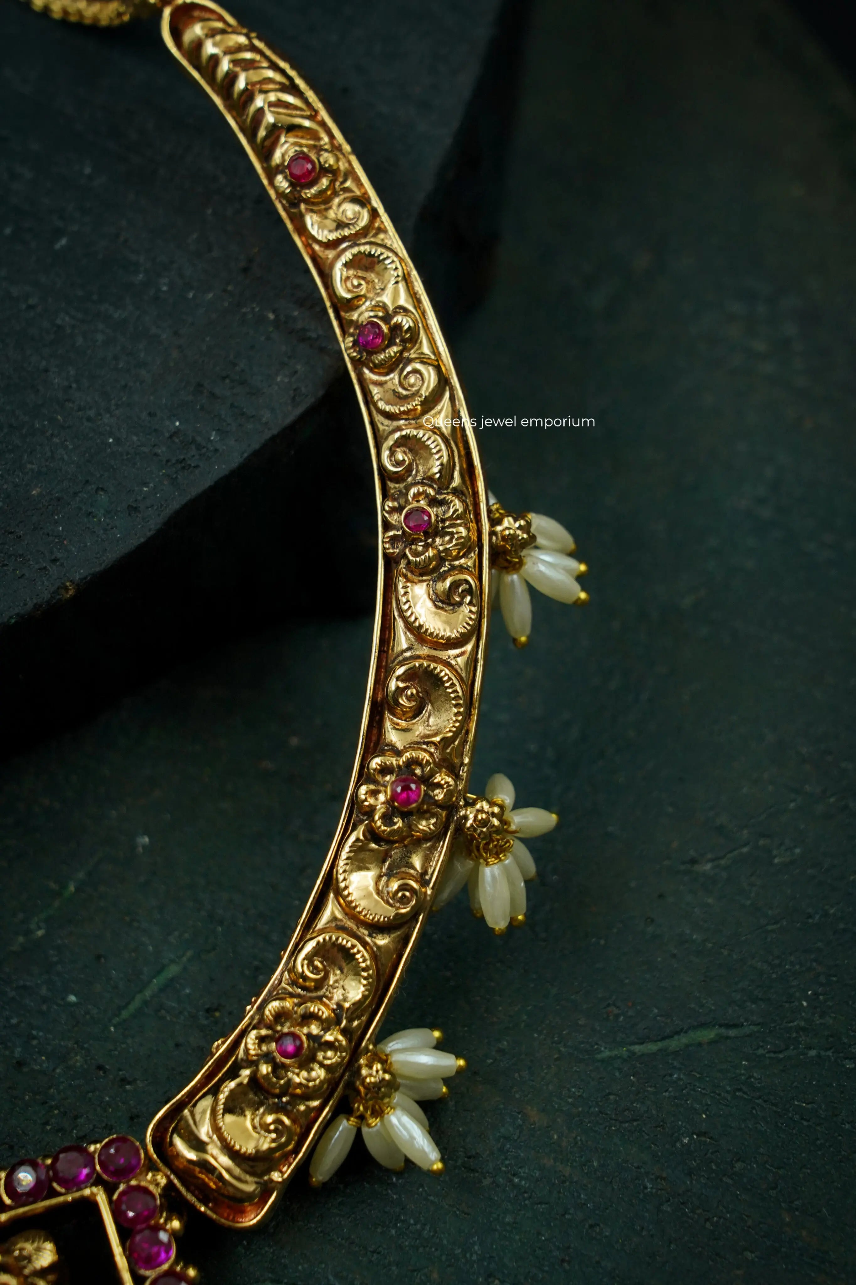 YADHAVAN NECKLACE - Queens Jewel Emporium