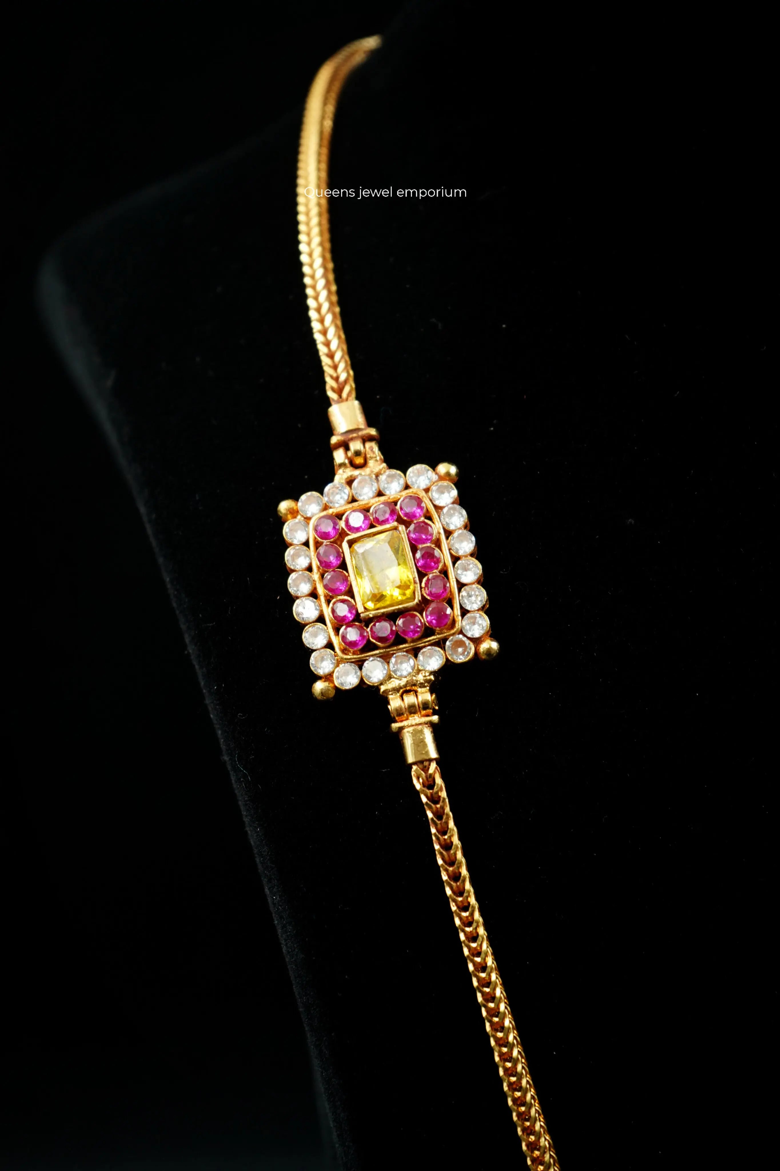 YAHAVI MUGAPPU CHAIN - Queens Jewel Emporium