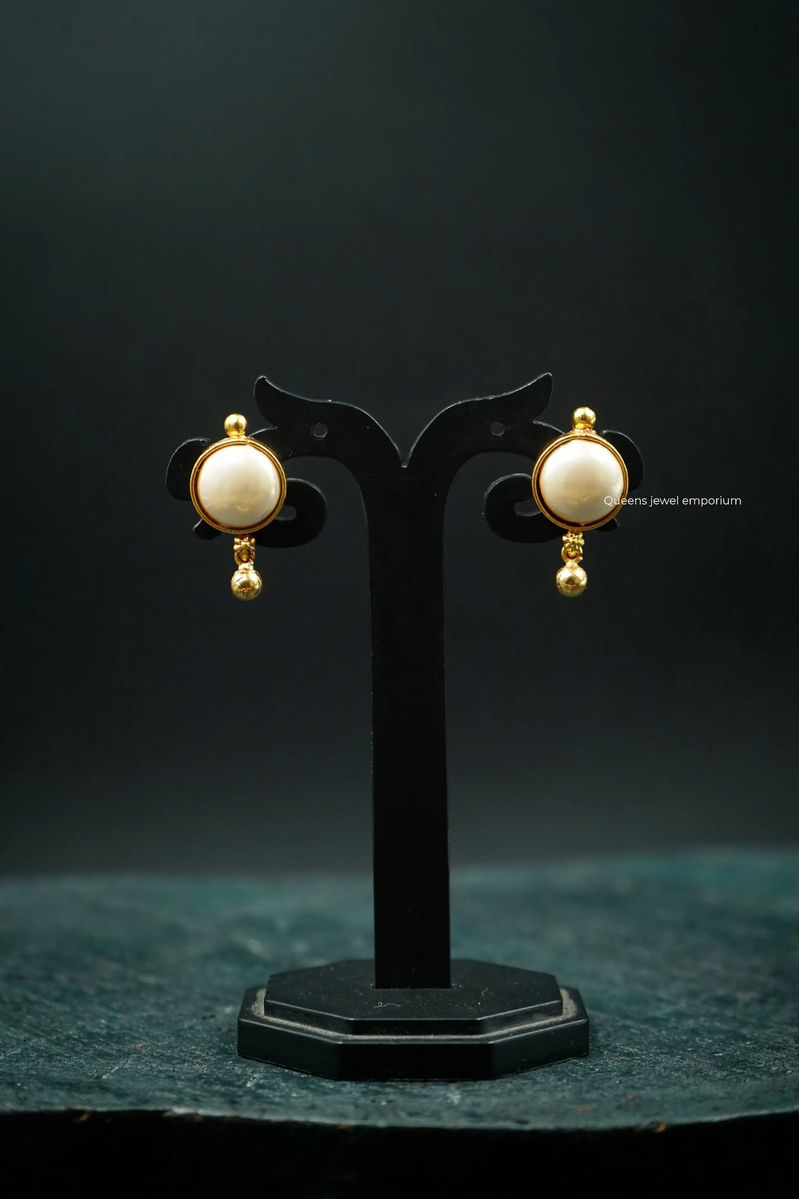 YATRA STUD - Queens Jewel Emporium