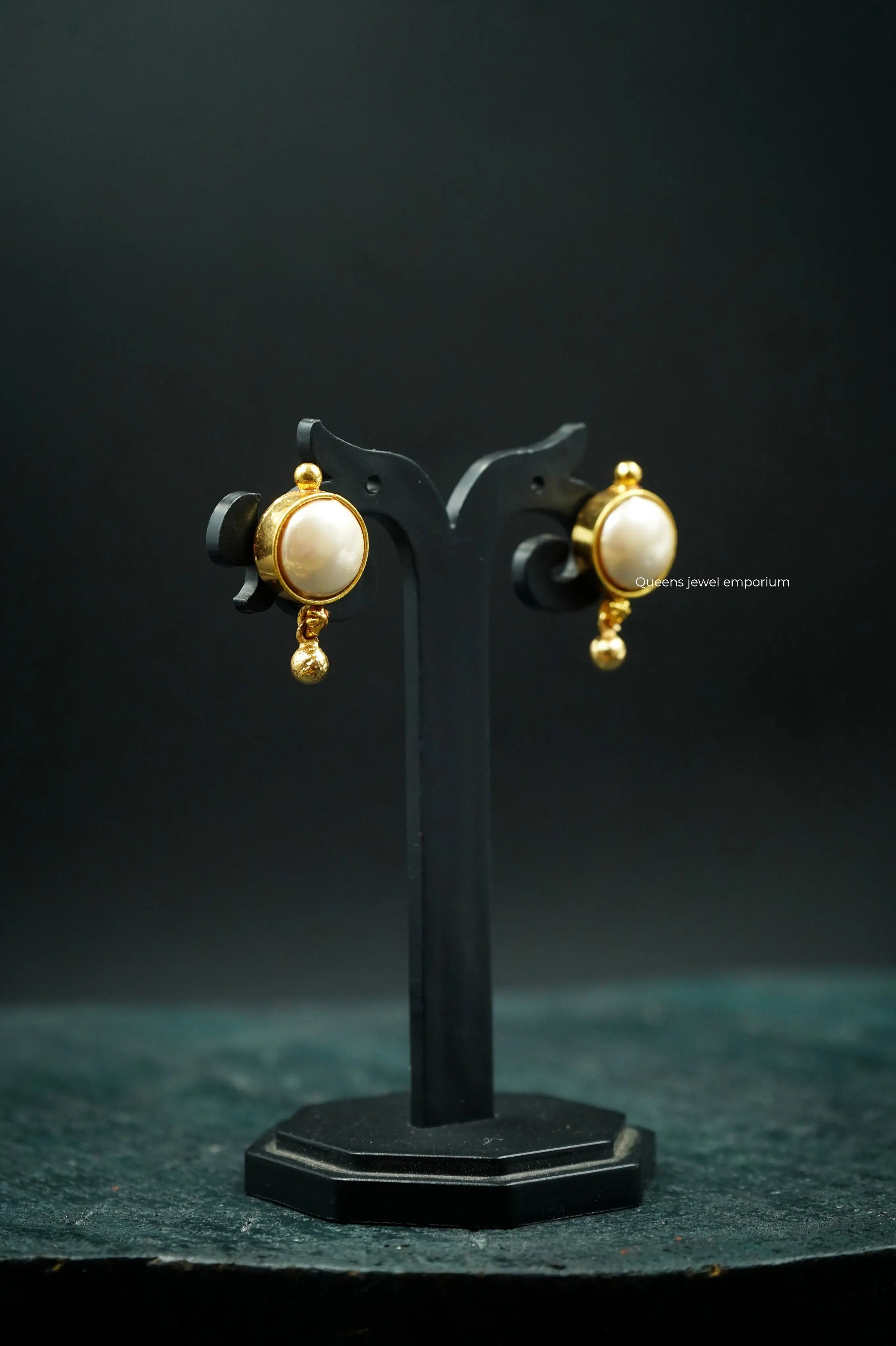 YATRA STUD - Queens Jewel Emporium