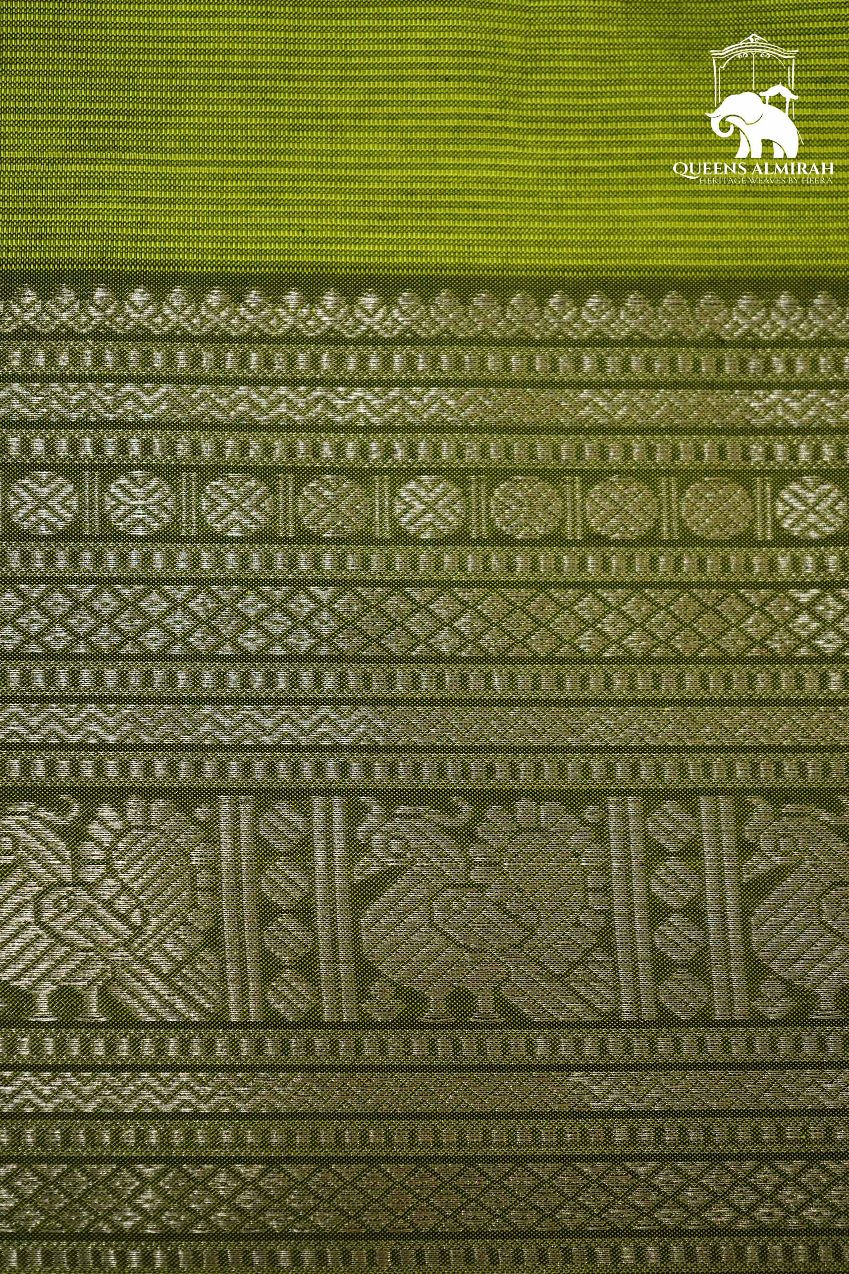 YELLOWISH GREEN WITH WOVEN BORDER MANGALGIRI SAREE - Queens Jewel Emporium