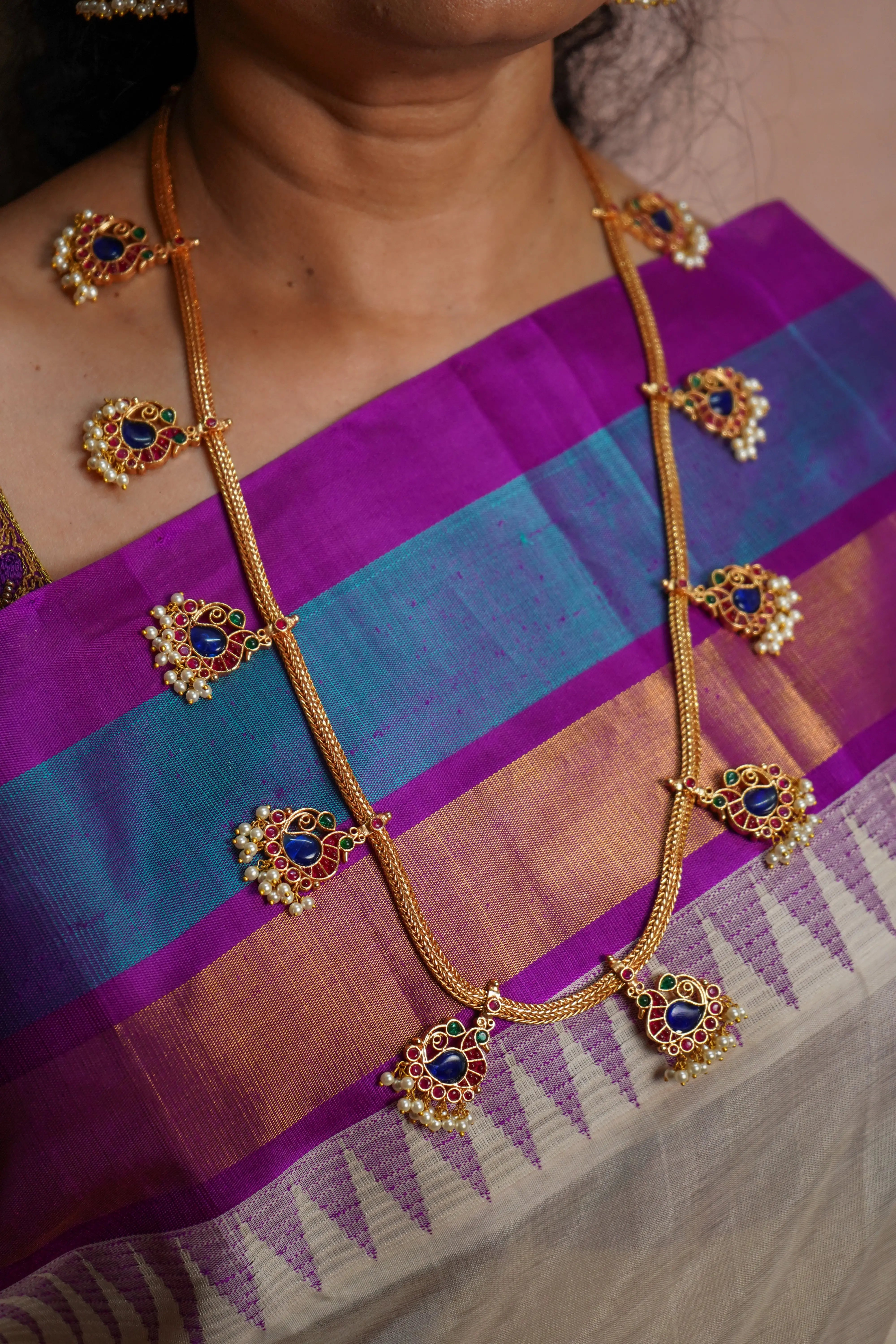 Temple design jewellery-Kemp stone haram