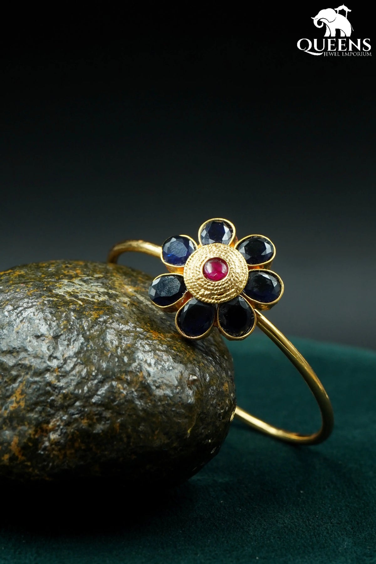 Elegant floral kemp kada-Simple floral bangle