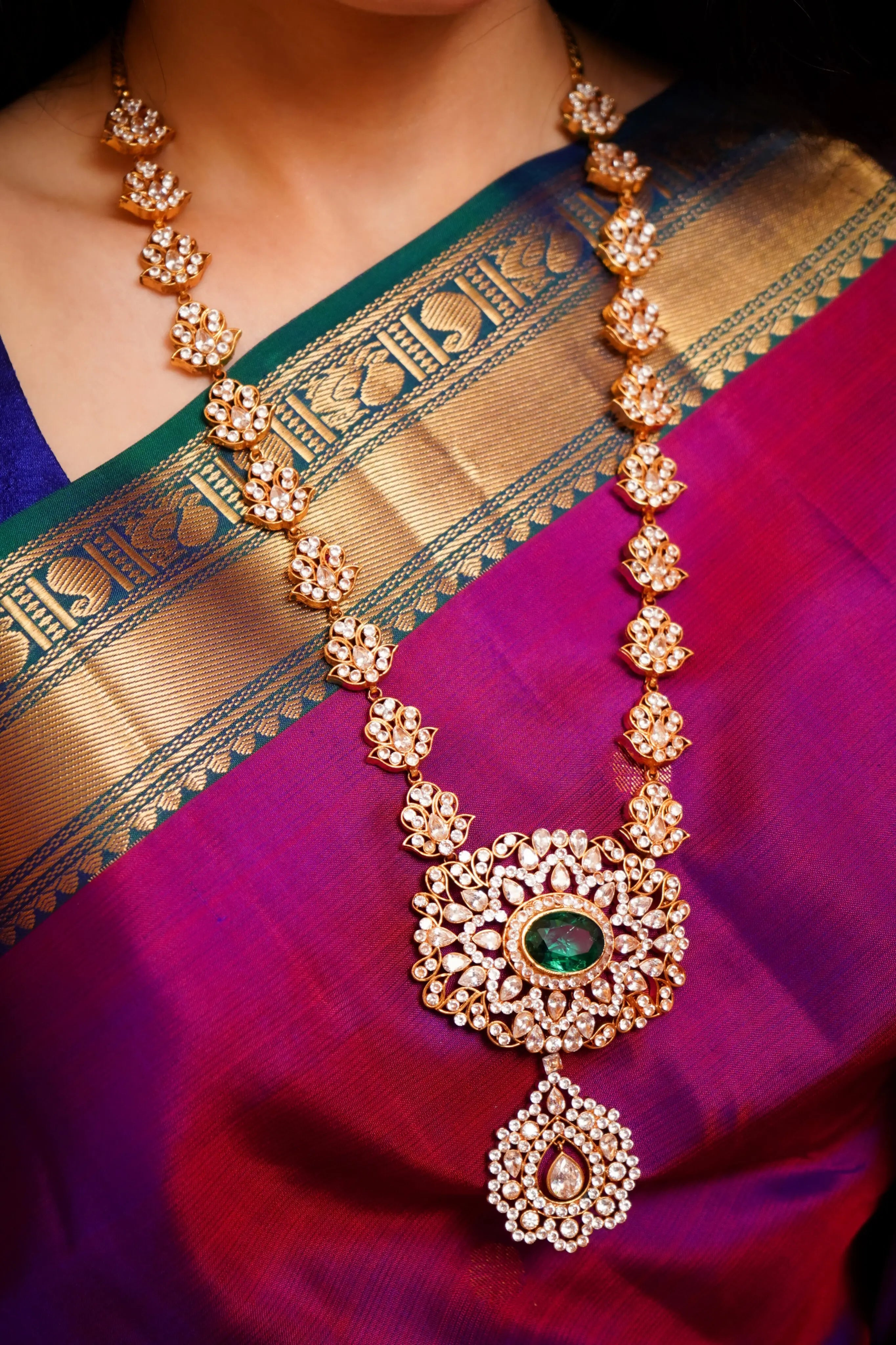 Grand haram for reception-Bridal look haram with white stones