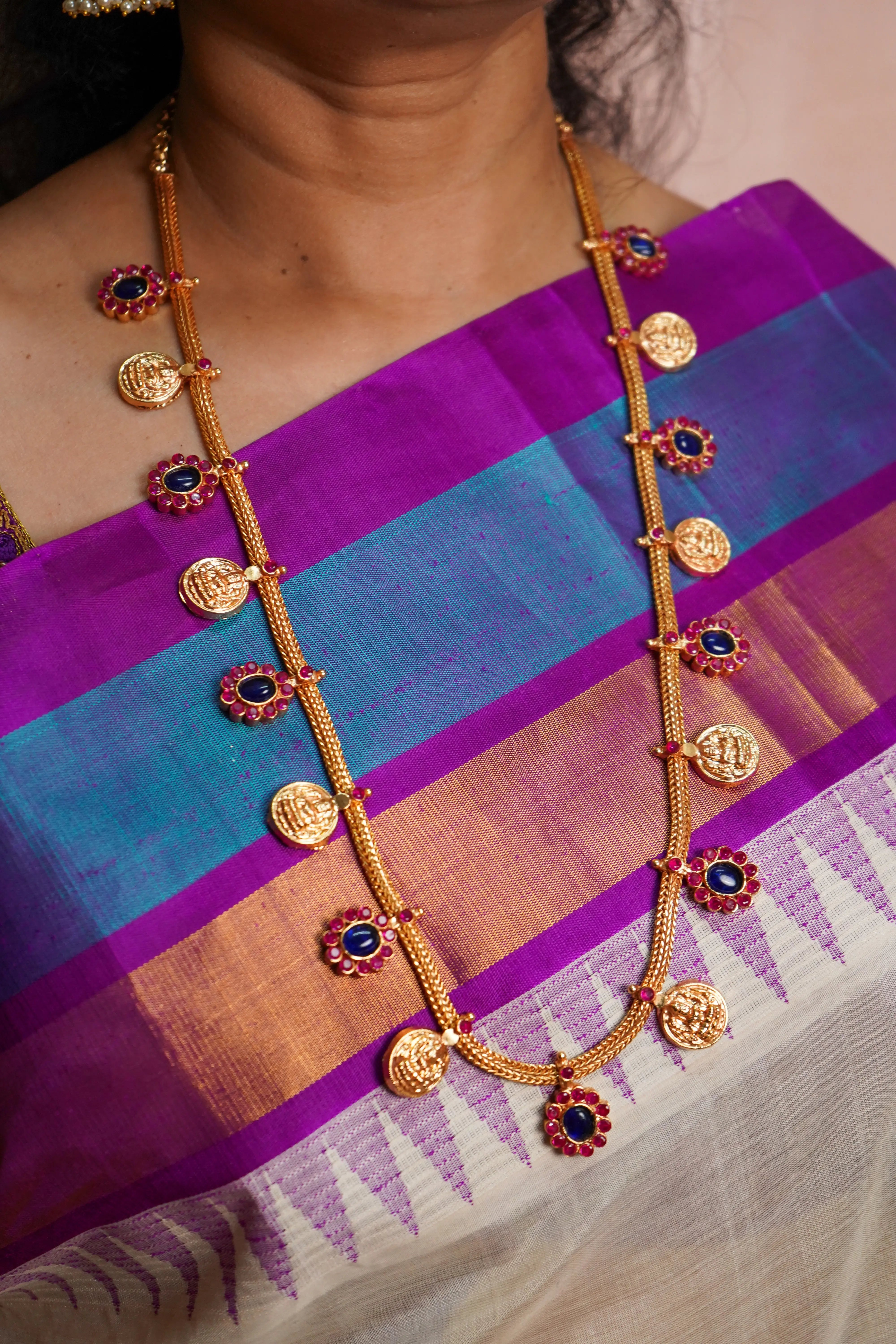 Nagas lakshmi motif-Kasu design haram