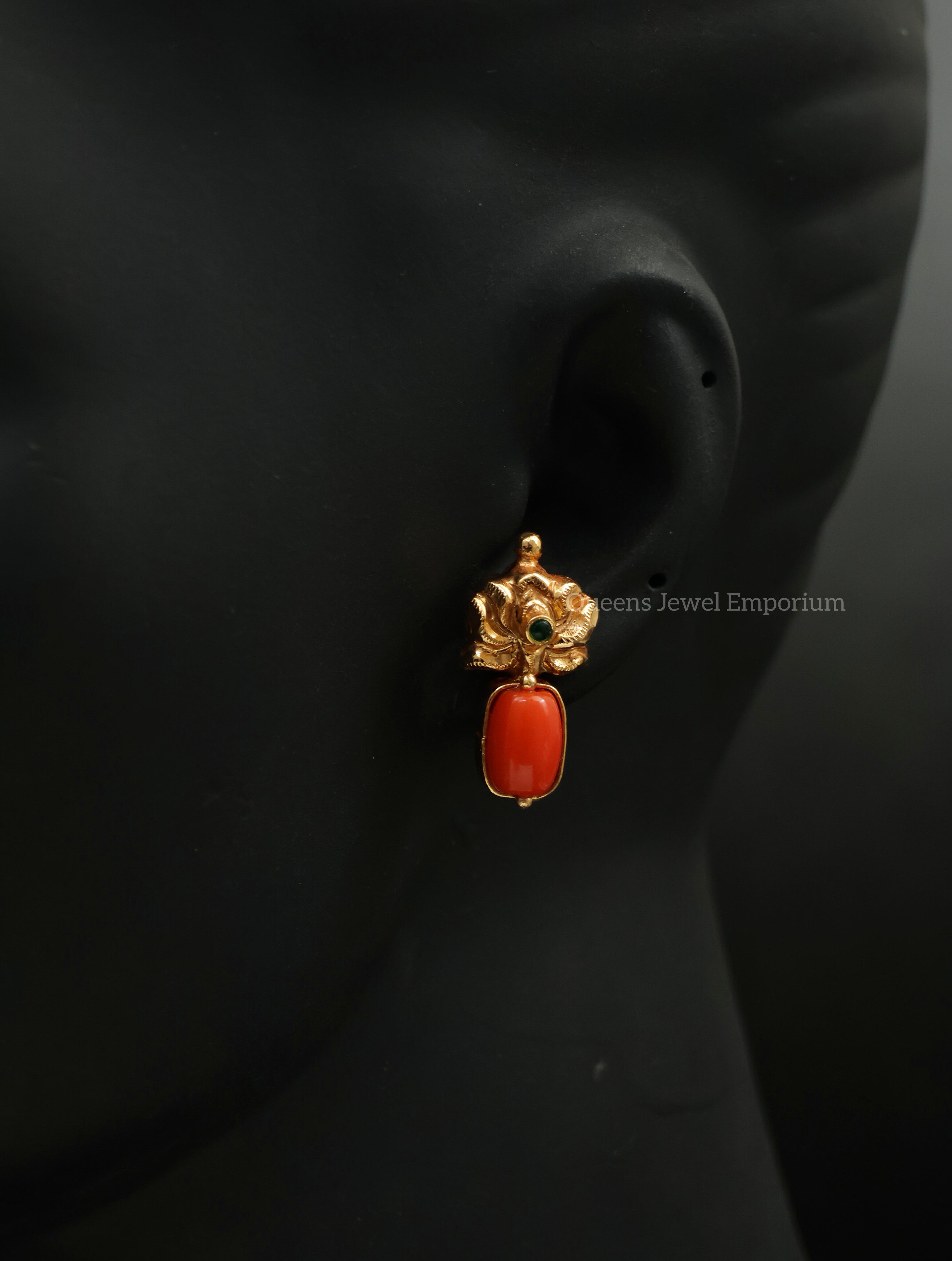 Necklace with coral stones-Necklace with lotus design