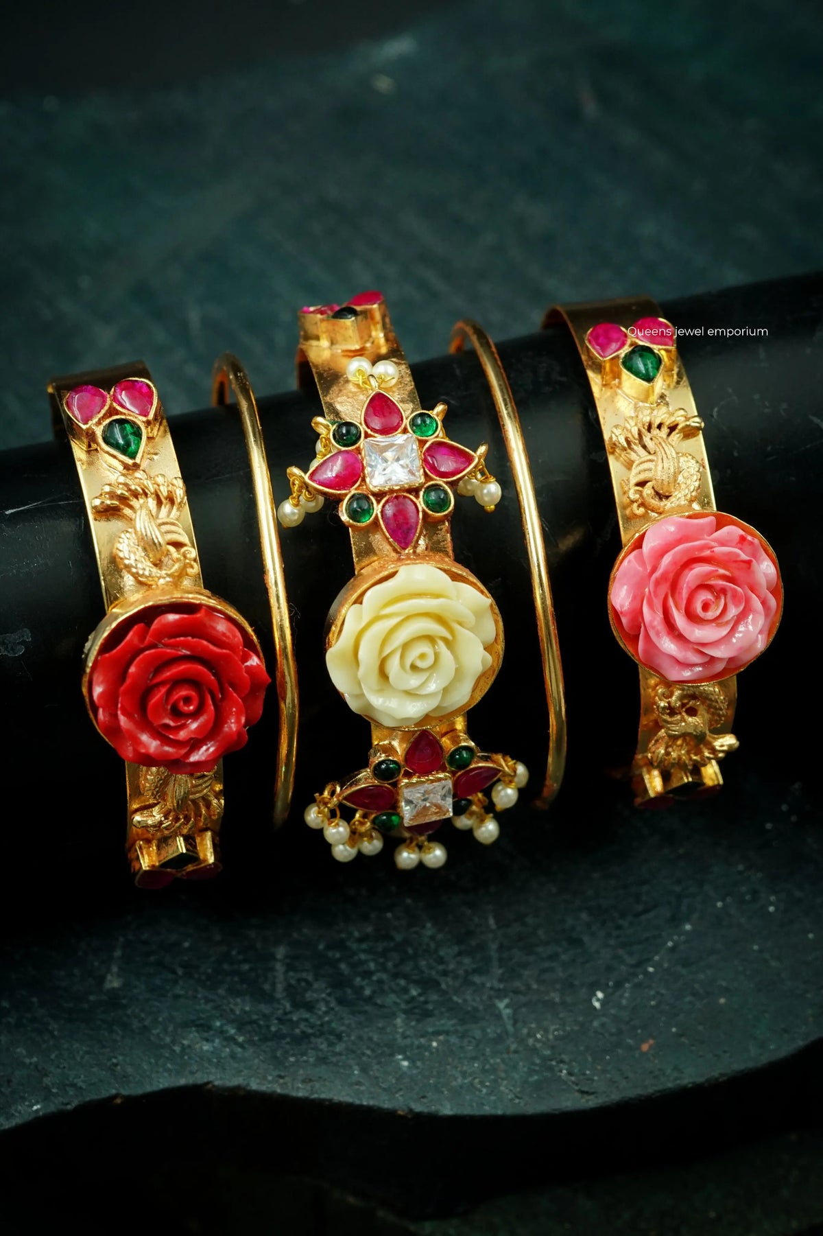 Classic layered kemp bangle-Unique designer kada bangle