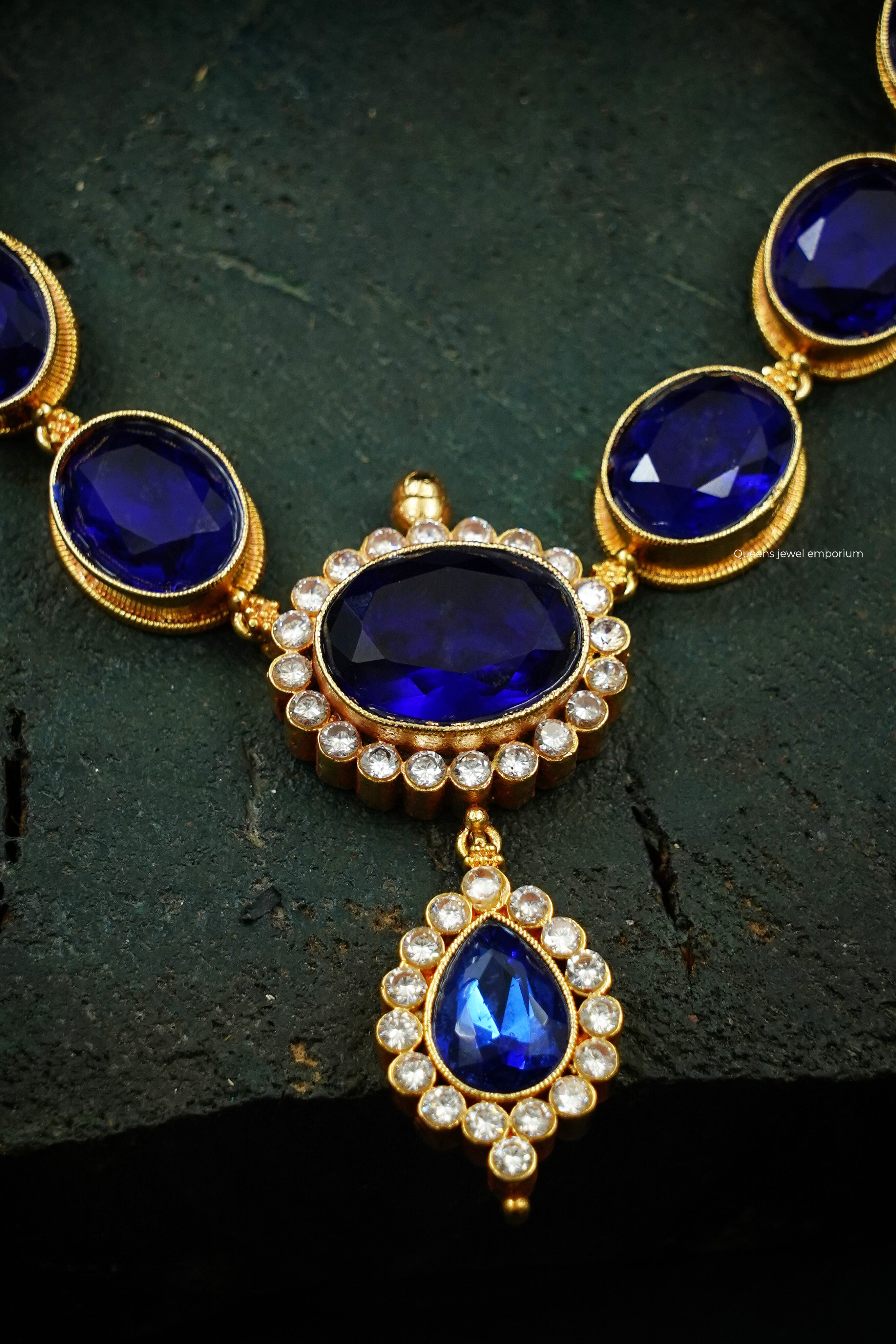 Blue cut stone haram-Designer jewel for occasion