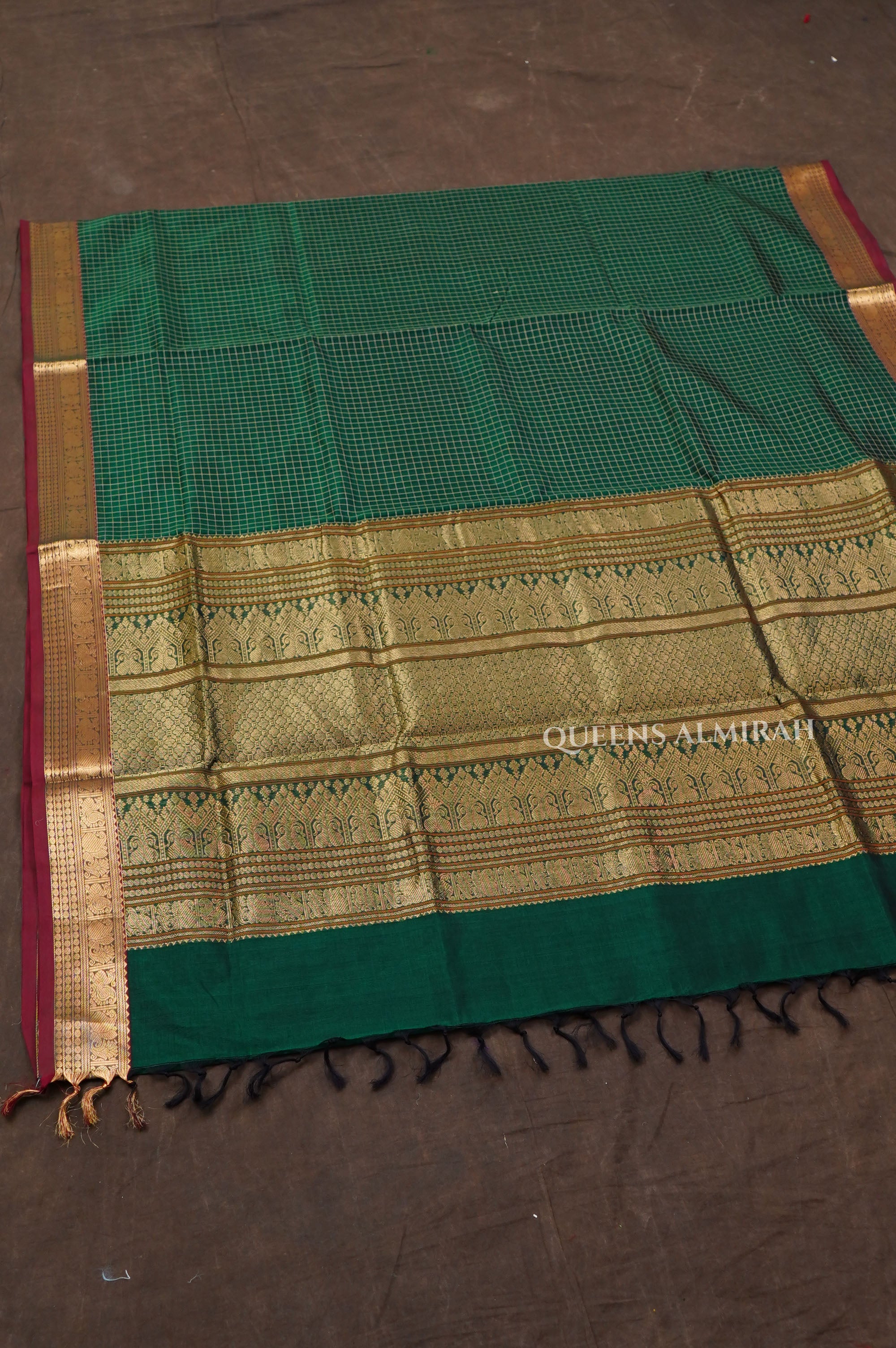 Bottle Green Kattam Chettinad Silk Cotton Saree