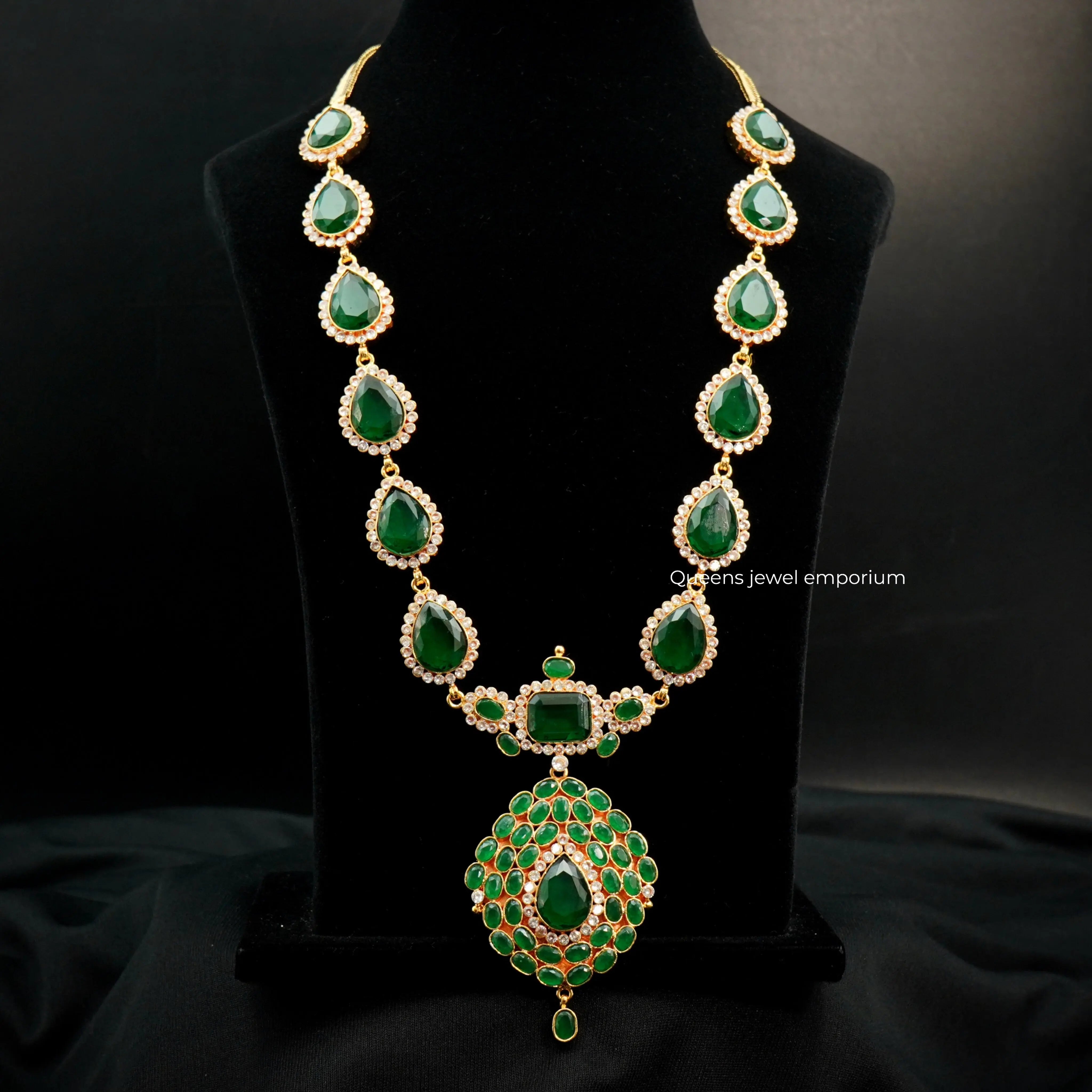 Green thilak shaped stone haram-Green stone haram for reception