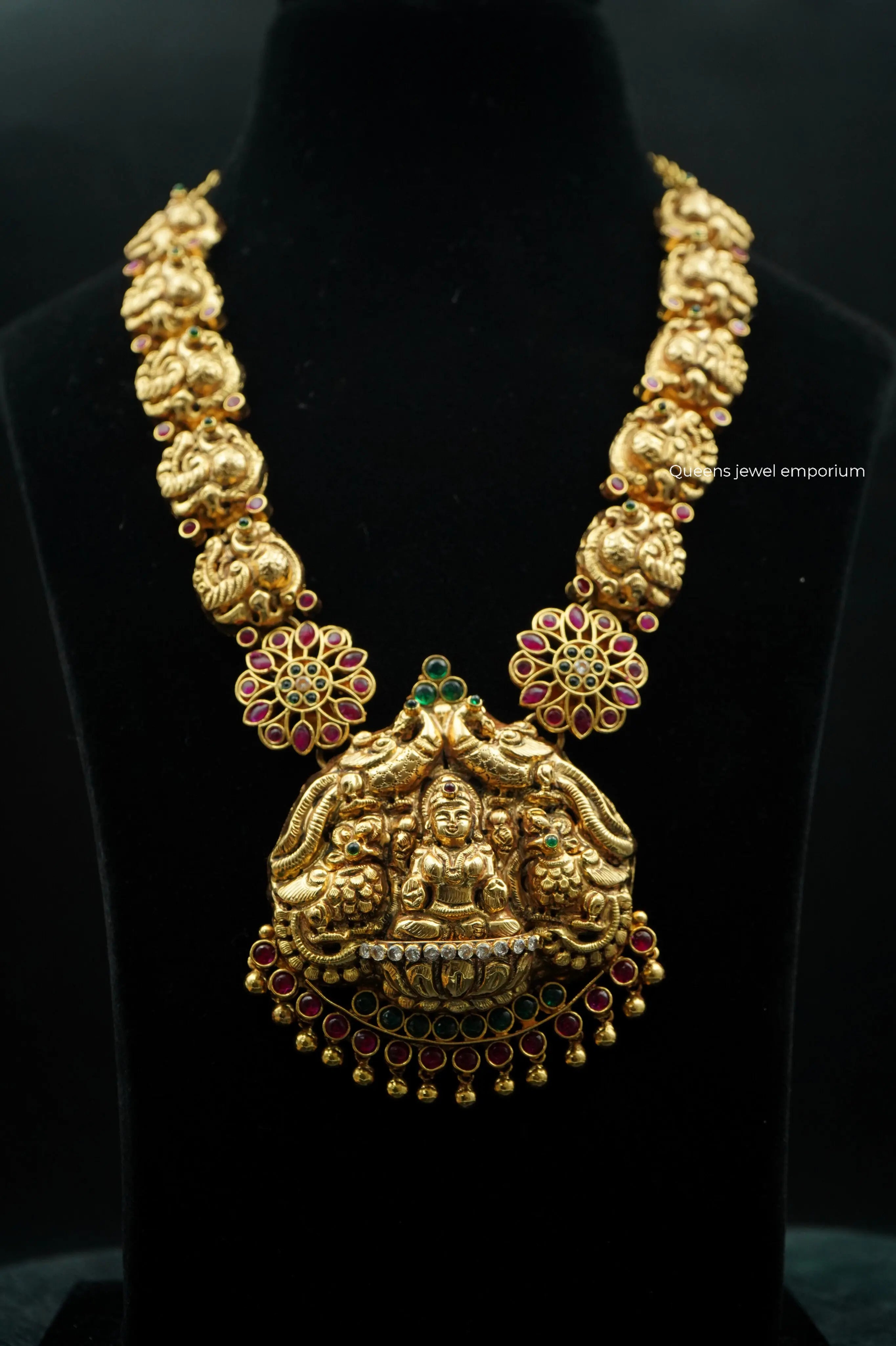 Lakshmi annapakshi kemp haram-Temple designs haram