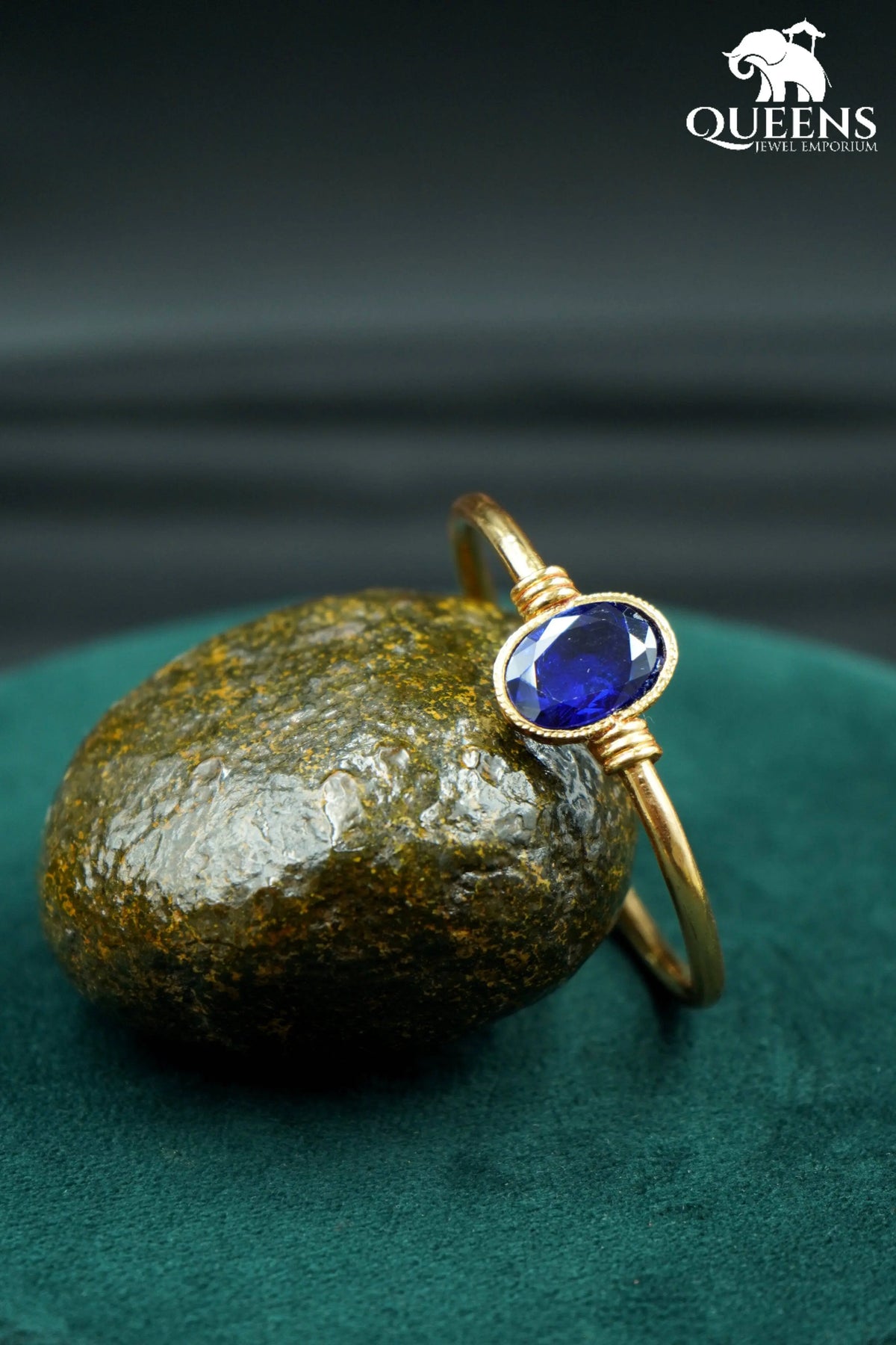 Oval blue stone kada-Minimalist everyday blut stone kada