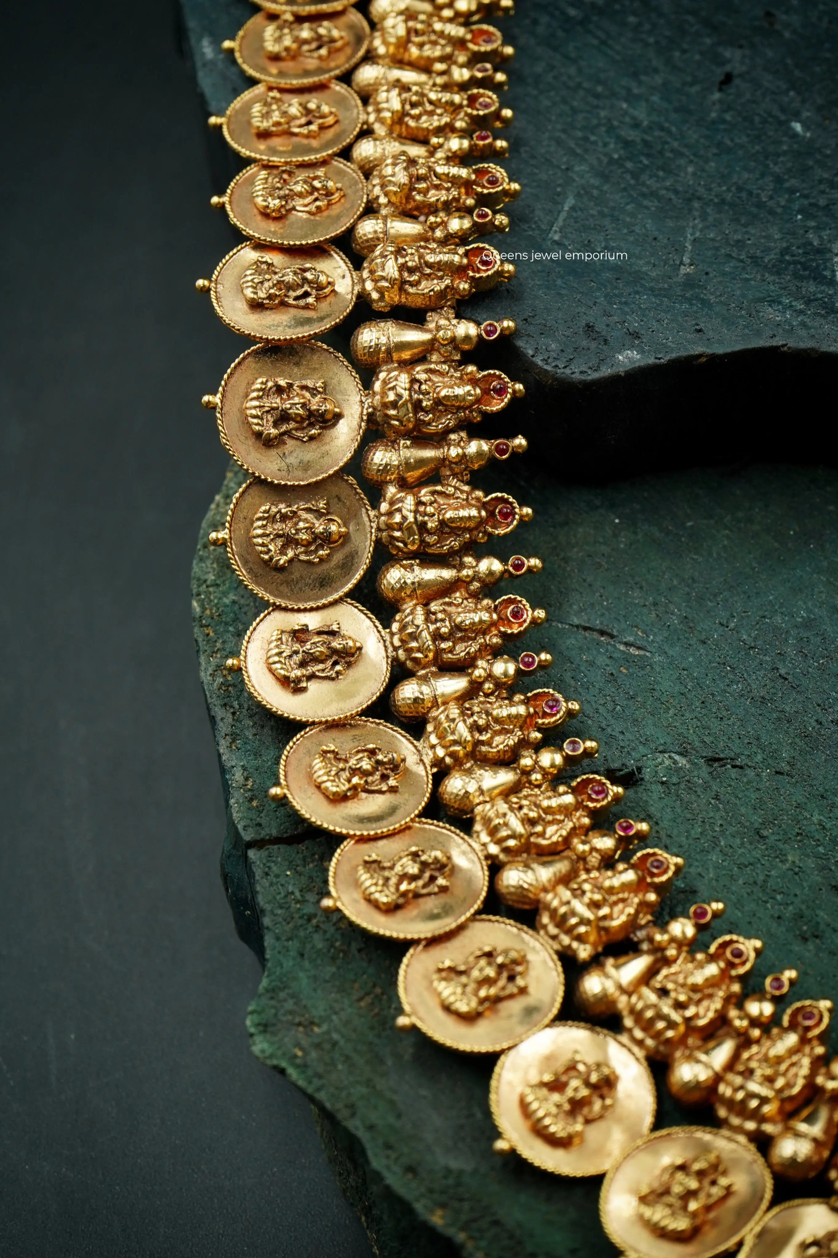 Lakshmi chain motif haram-Ancient south indian kasu haram