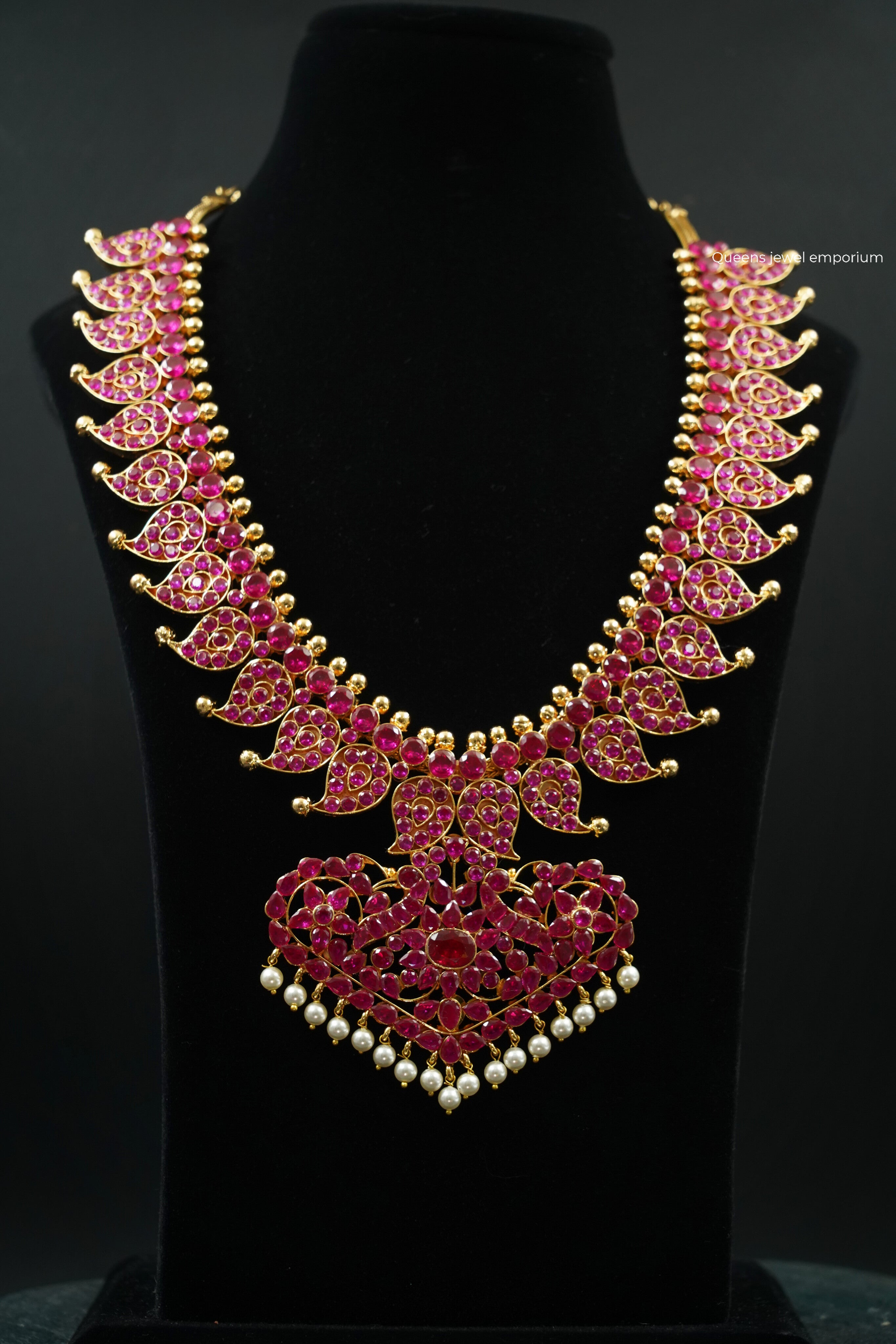Wedding mango motif jewellery-Elegant balaji pink haram