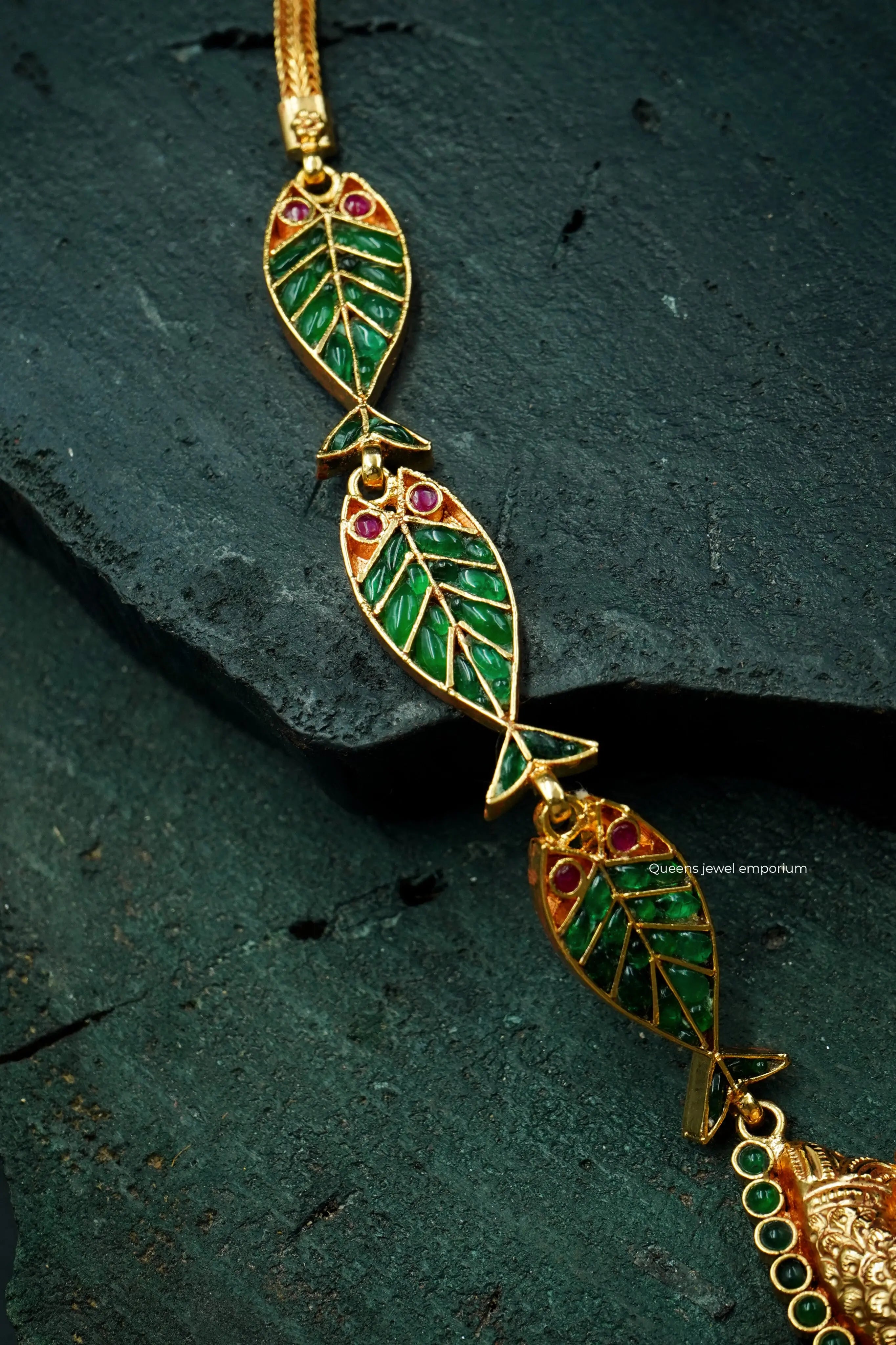 Nagas fish motif design pendant- Unique collections