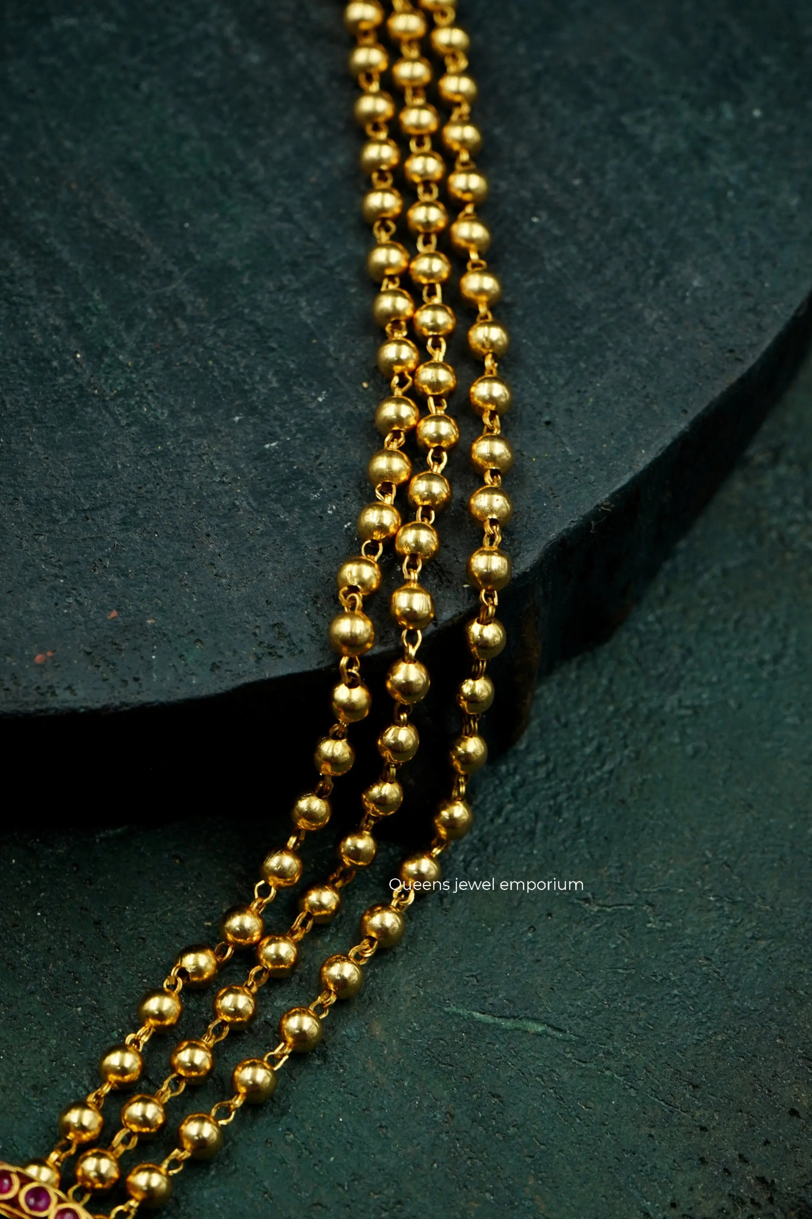 Kemp stone jewellery-Flower motif jewellery