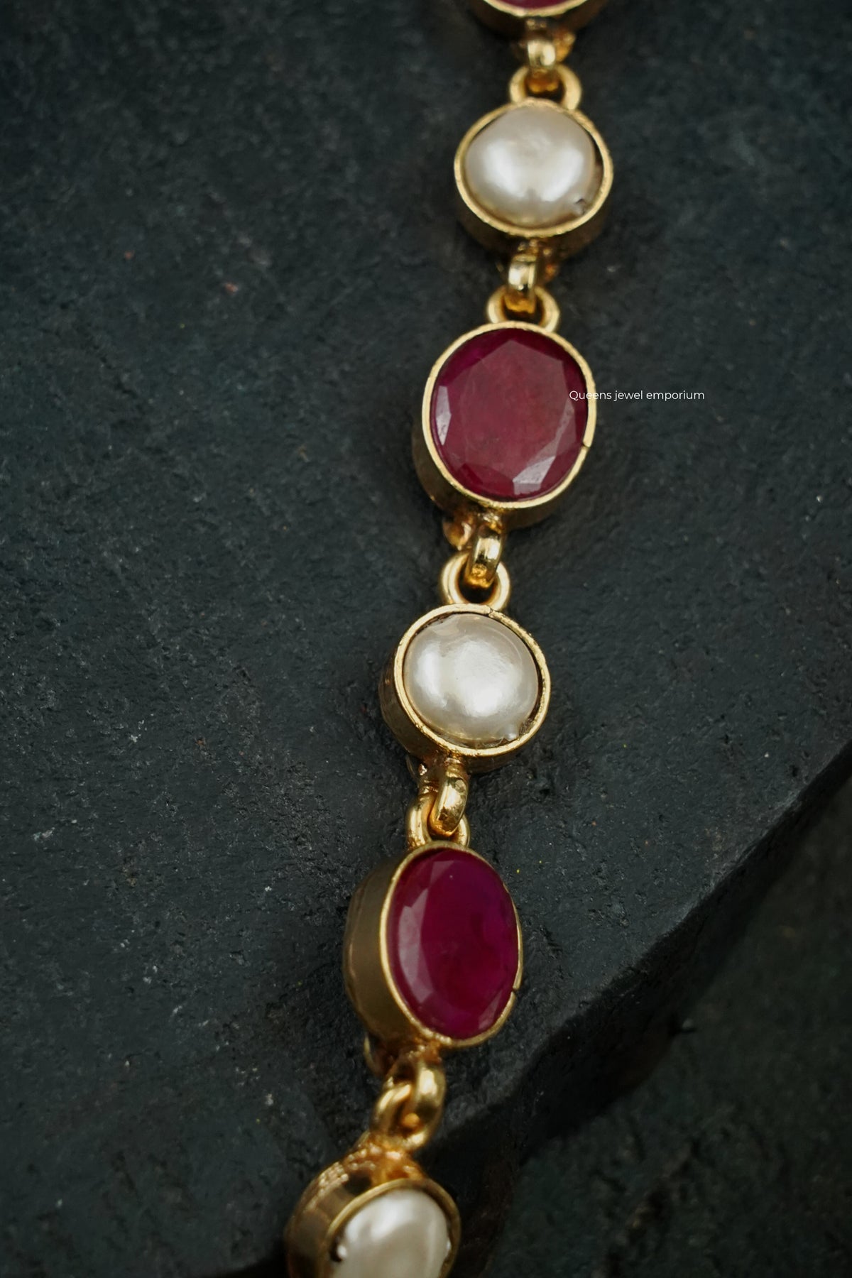 Lime-green color stone-Jewels for elegant look